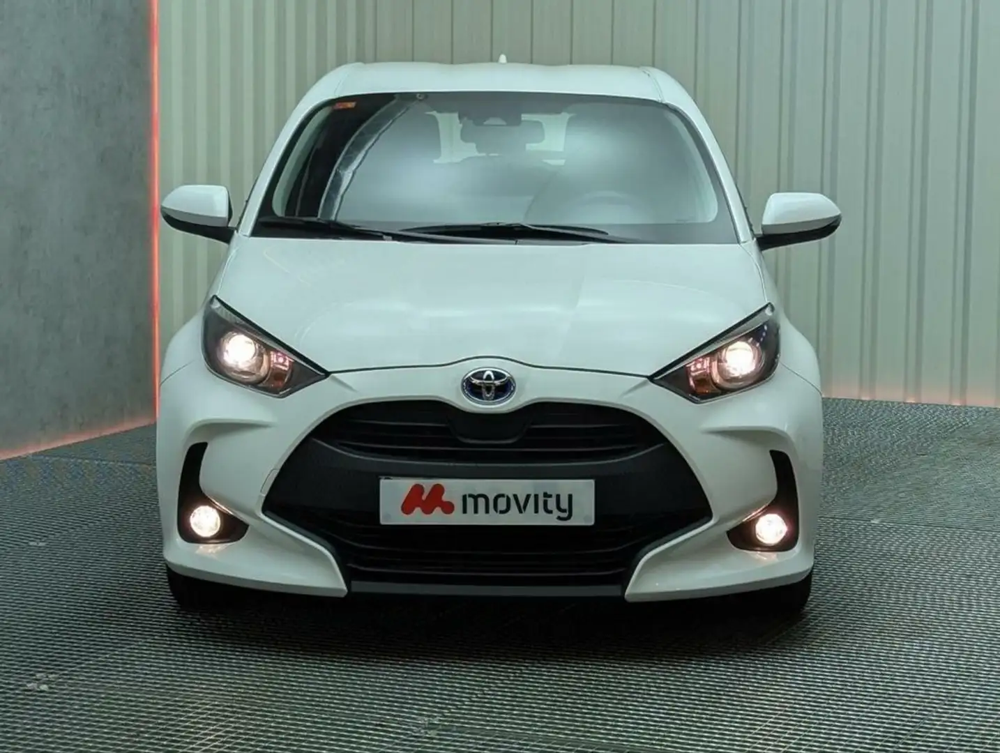 Toyota Yaris HIBRIDO 120H E-CVT 5P BUSINESS PLUS Blanc - 2