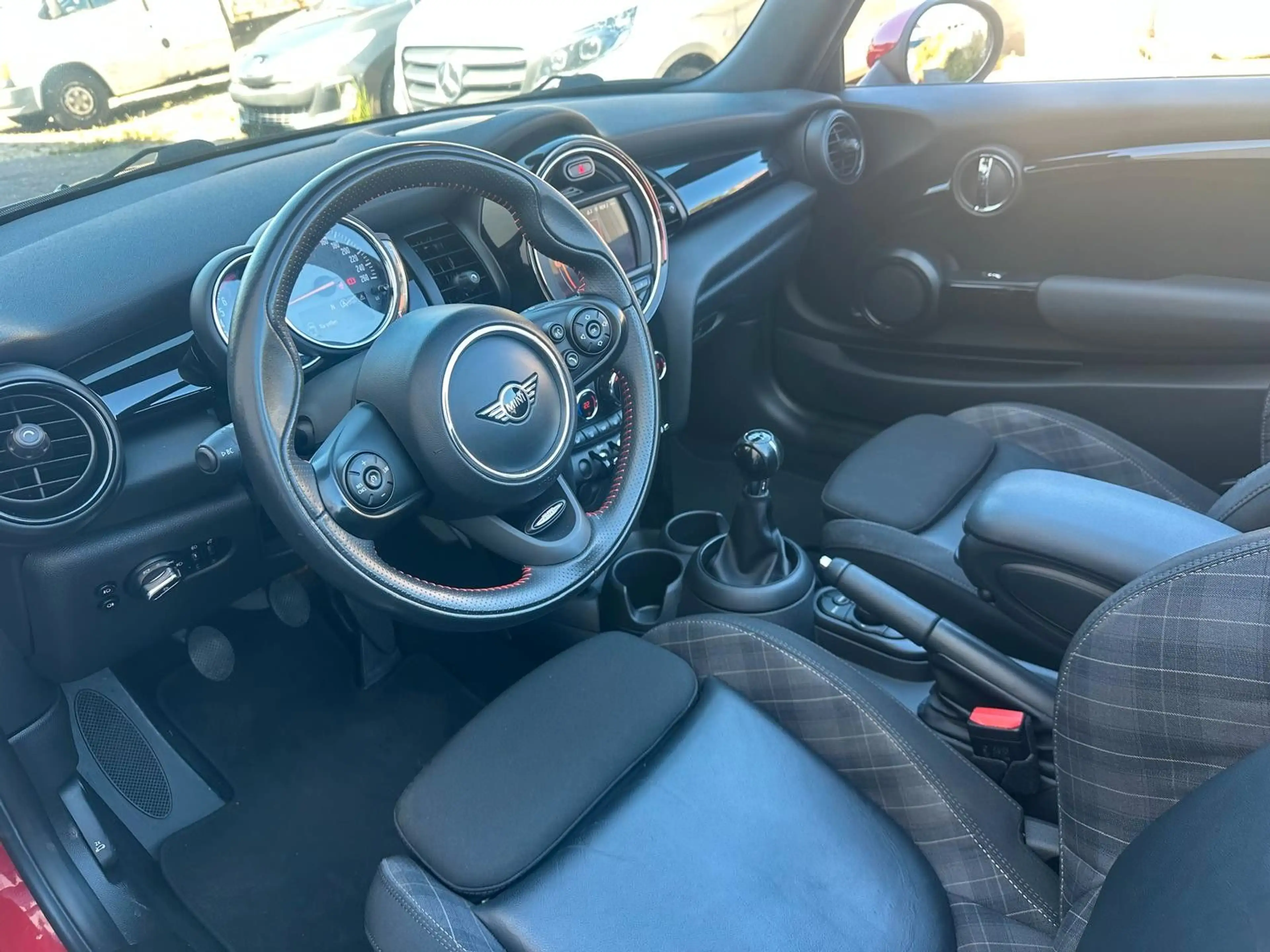 MINI Cooper Cabrio — photo 6