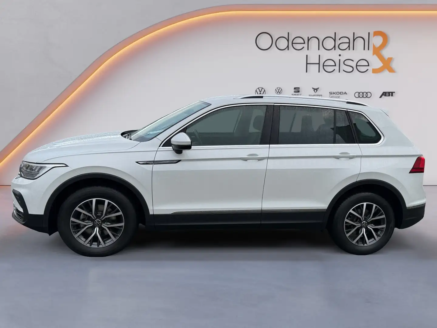 Volkswagen Tiguan Life 1.5 TSI OPF DSG NAVI / ACC / APP CONNE Weiß - 2