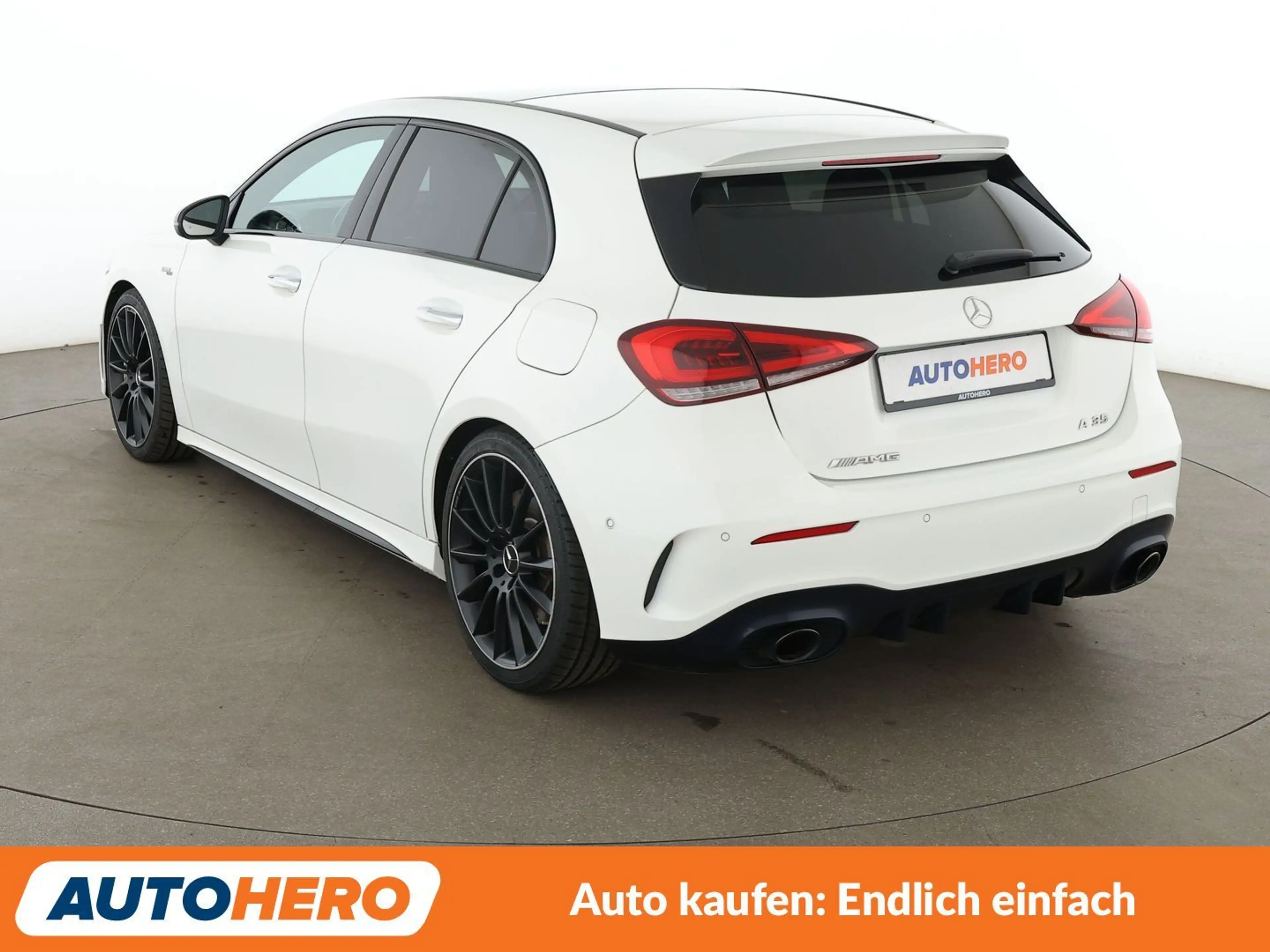 Mercedes-Benz A 35 AMG A 35 AMG 4Matic Aut.*NAVI*LED*ACC*CAM*PDC*SHZ* — photo 4