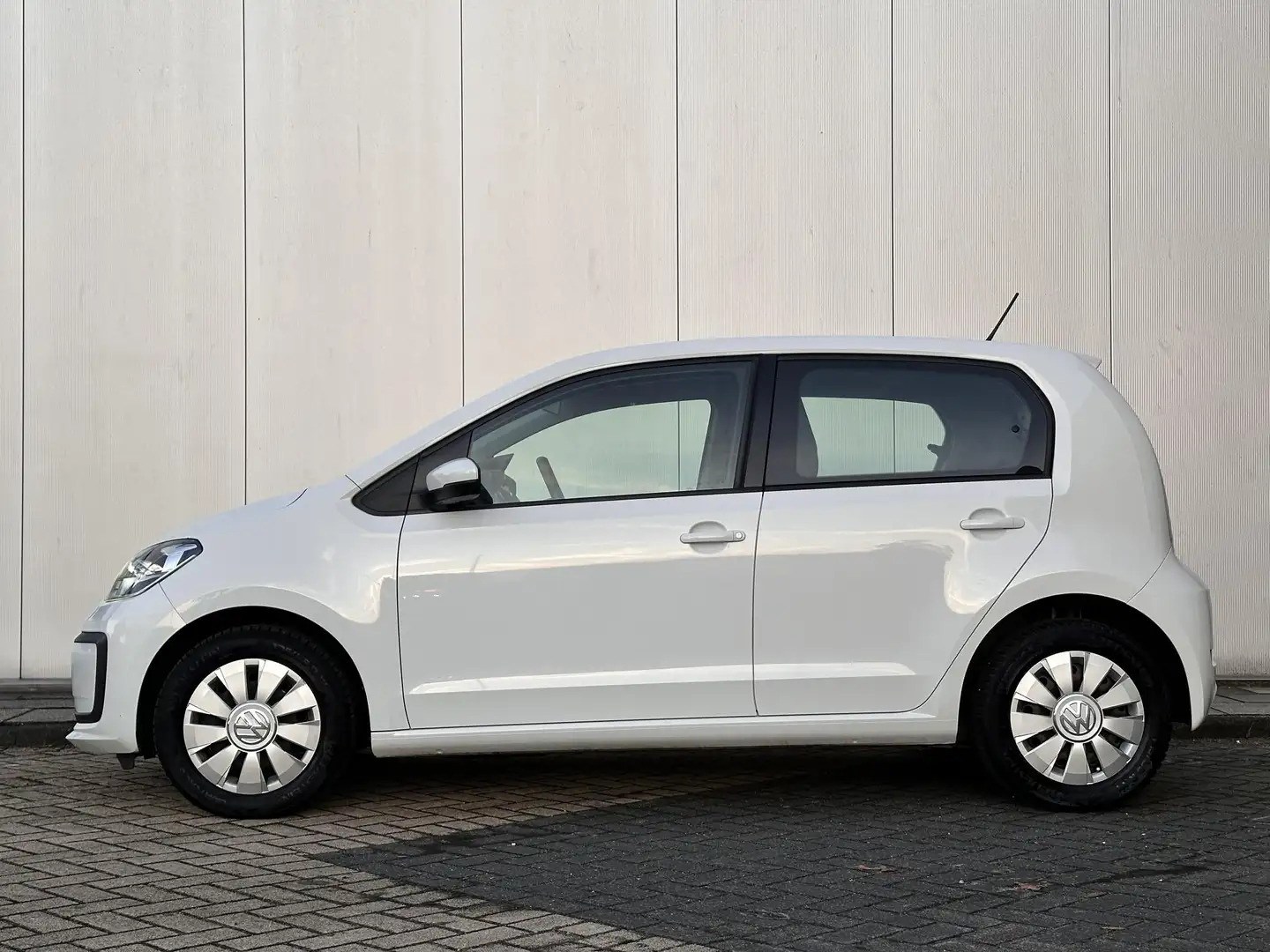 Volkswagen up! 1.0 BMT move up! l incl. BTW l Facelift l Bluetoot Weiß - 2