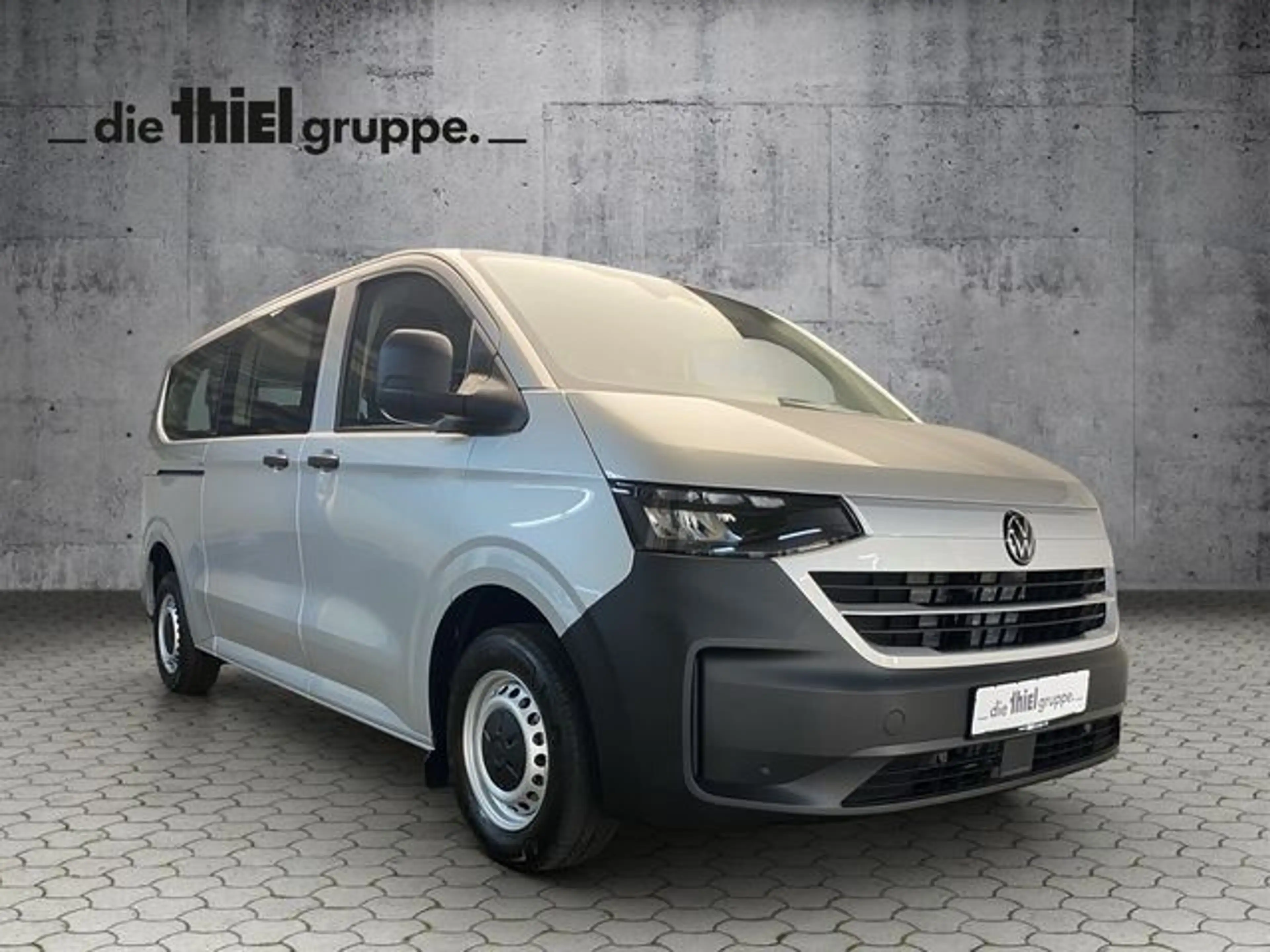 Volkswagen T7 Kombi 2.0 TDI Automatik langer Radstand 9Sitzer+PDC+K... — photo 5
