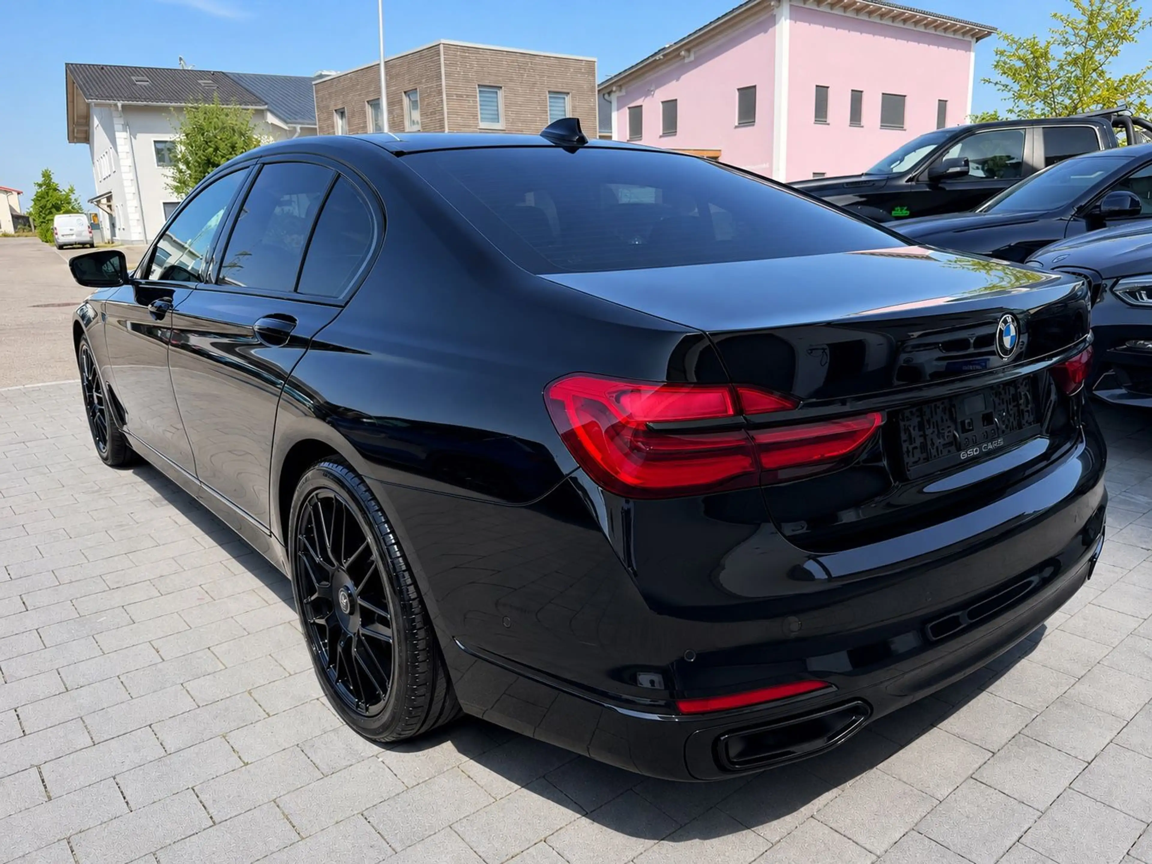 BMW 730 d — photo 3