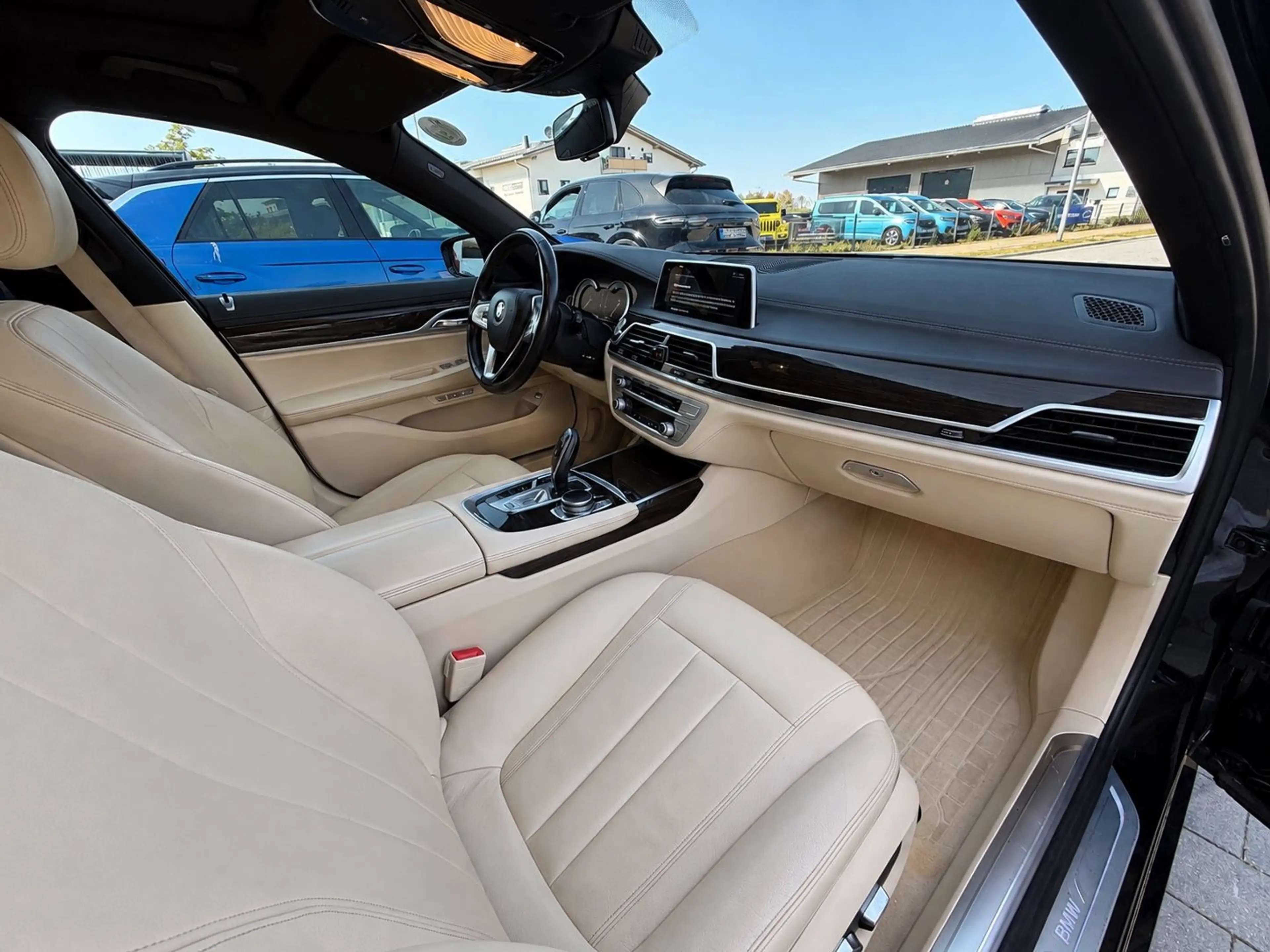 BMW 730 d — photo 10
