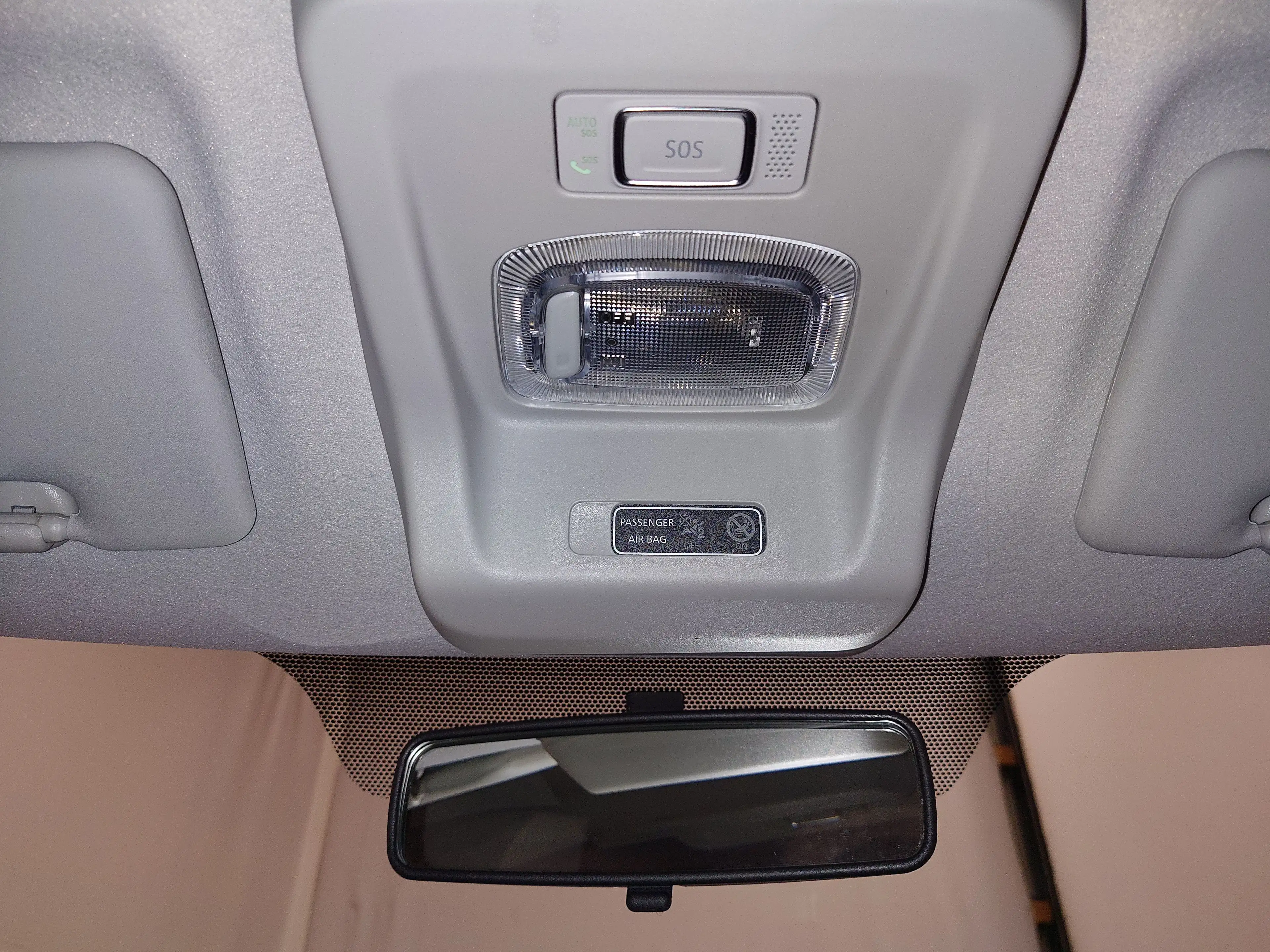 Dacia Spring Electric Essential Navi T-Leder PDC — photo 13