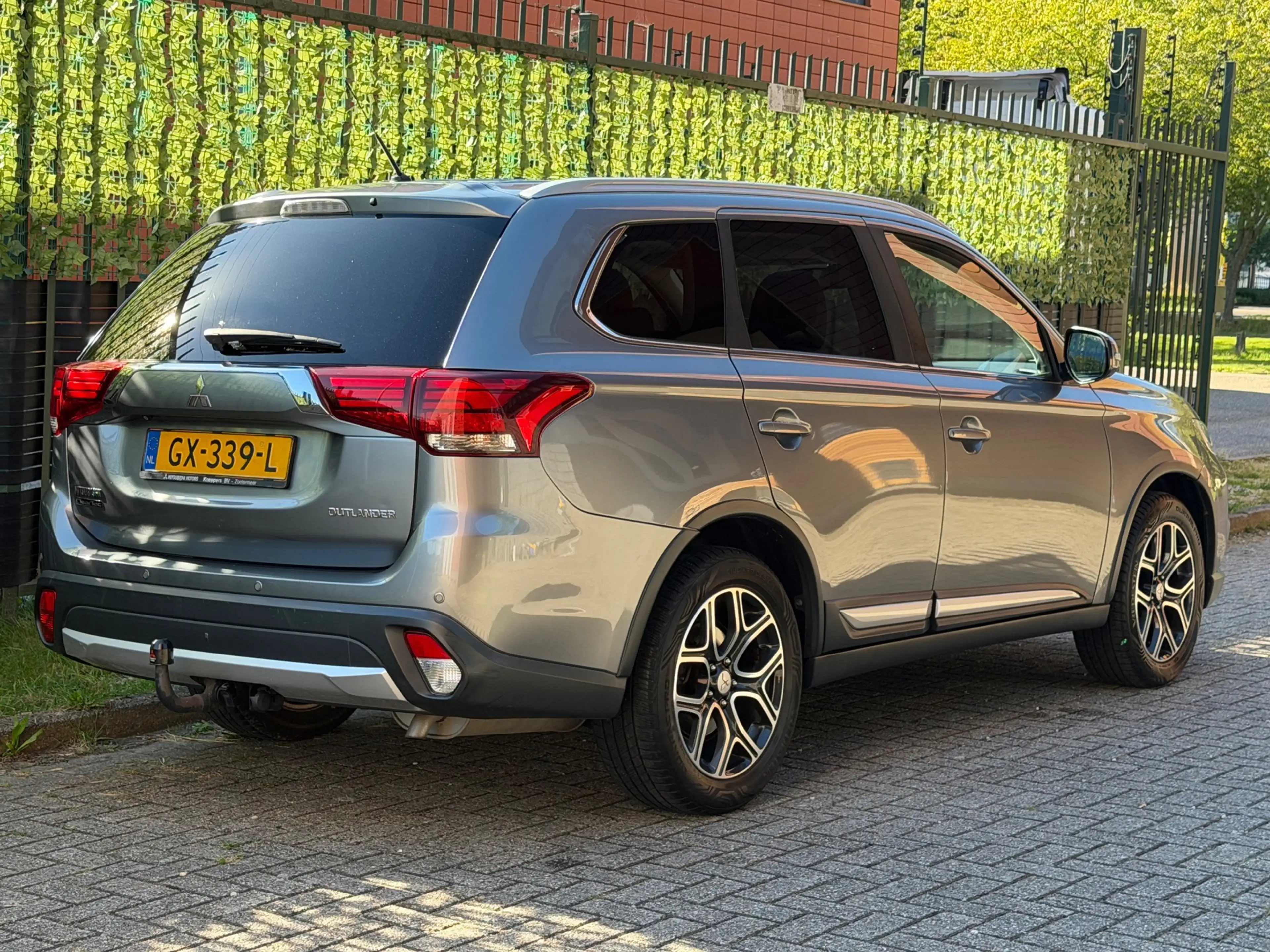 Mitsubishi Outlander 2.0 Instyle 2015 7 PERS|CAMERA|LED|NAP — photo 4