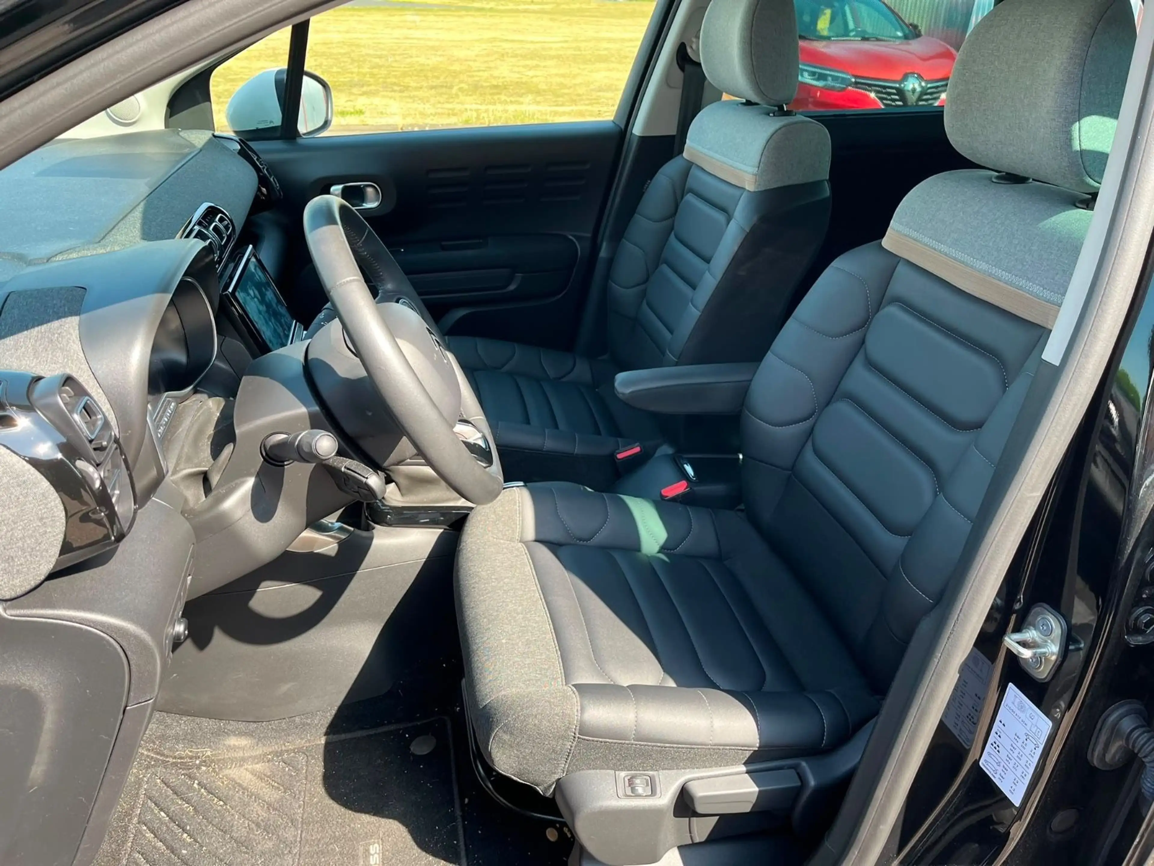 Citroen C3 Aircross *2 J.Garantie*Kamera*SHZ*Automatik — photo 7