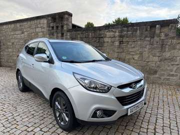 Tucson 2.0 CRDi 4WD Automatik Premium