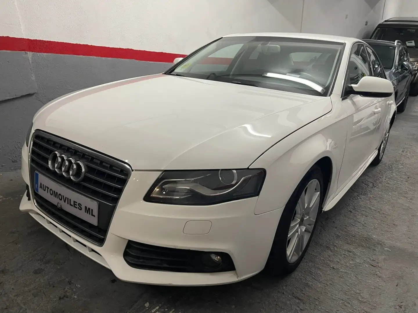 Audi A4 2.0TDIe DPF 136 Blanco - 1
