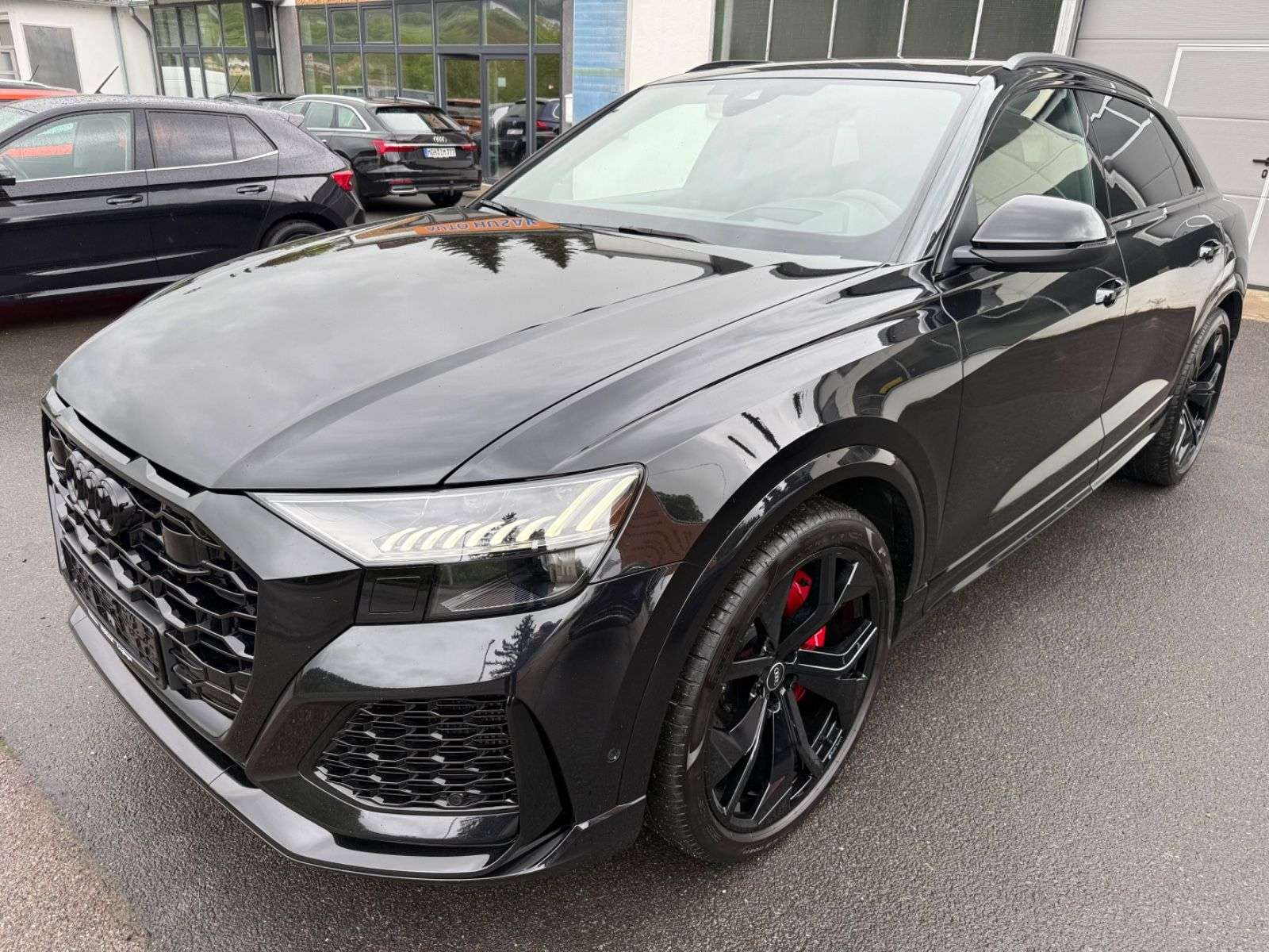 Second hand Audi Rsq8 