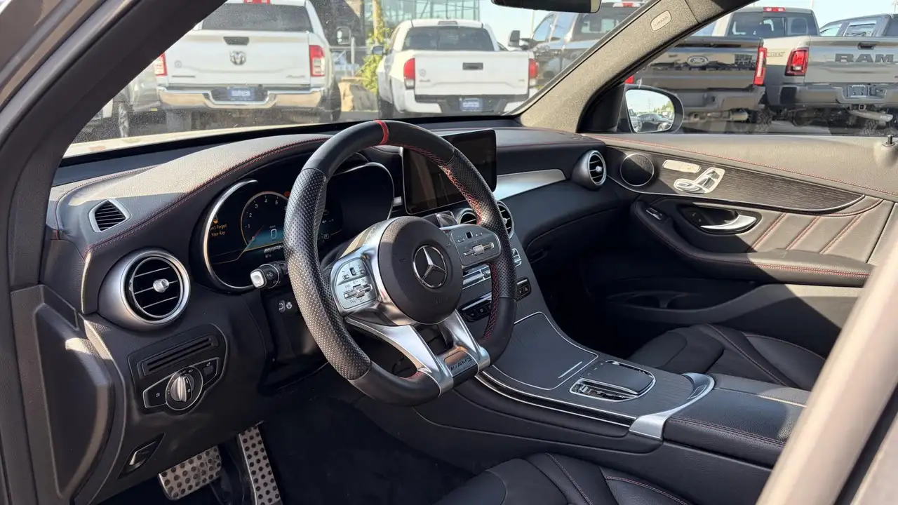 Mercedes-Benz GLC снимка Mercedes-Benz GLC