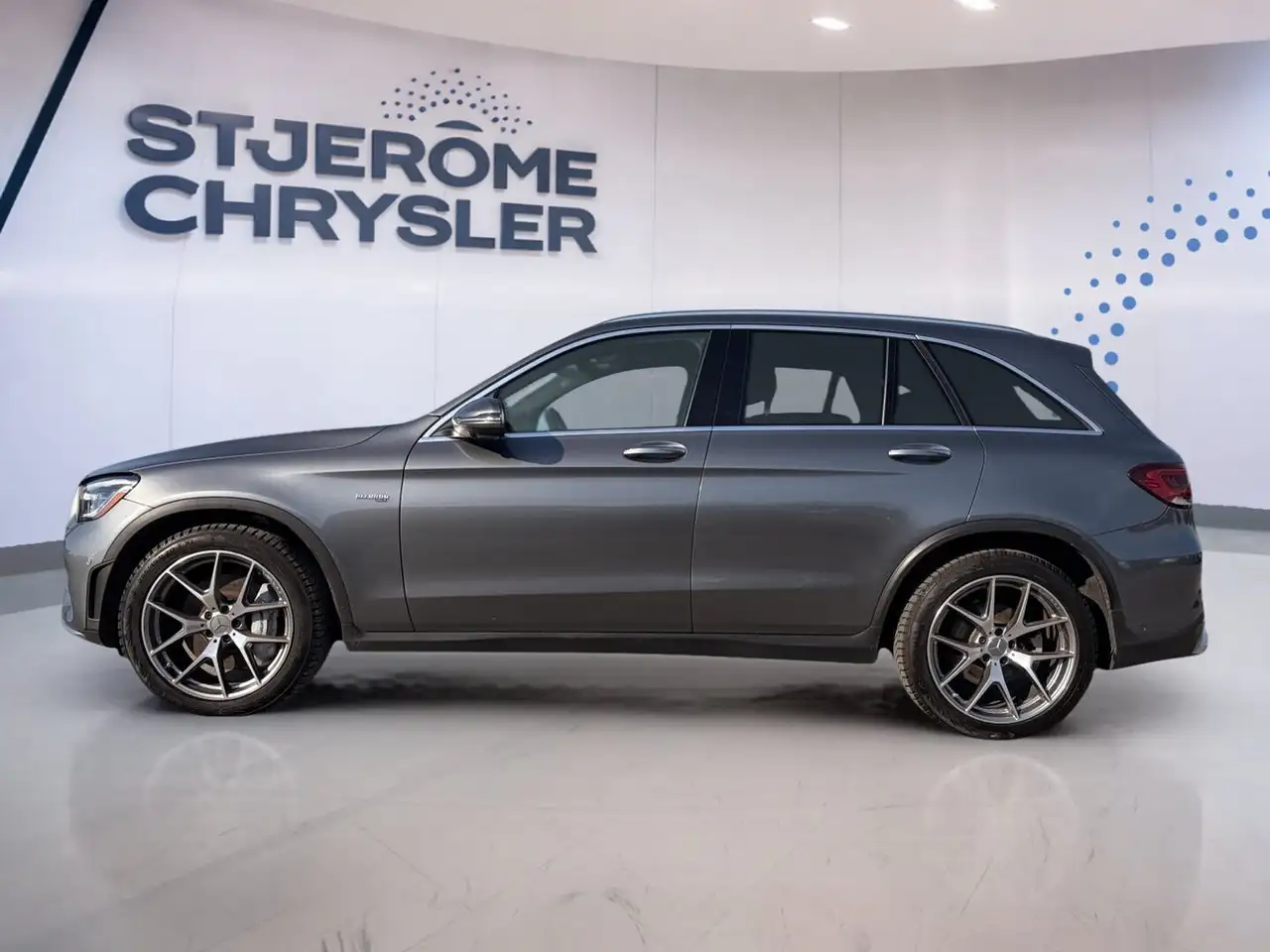 Mercedes-Benz GLC снимка Mercedes-Benz GLC