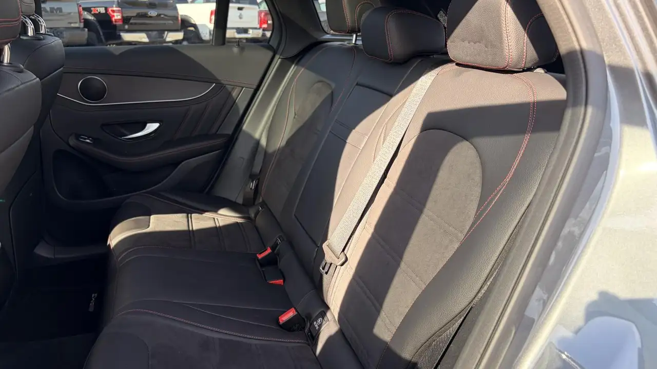 Mercedes-Benz GLC снимка Mercedes-Benz GLC