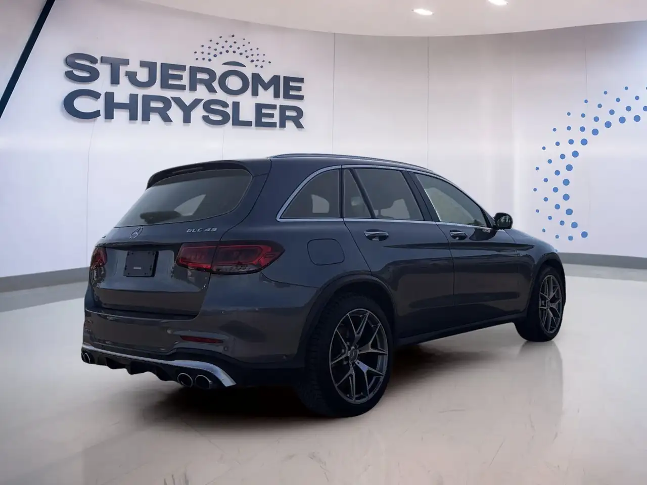 Mercedes-Benz GLC снимка Mercedes-Benz GLC