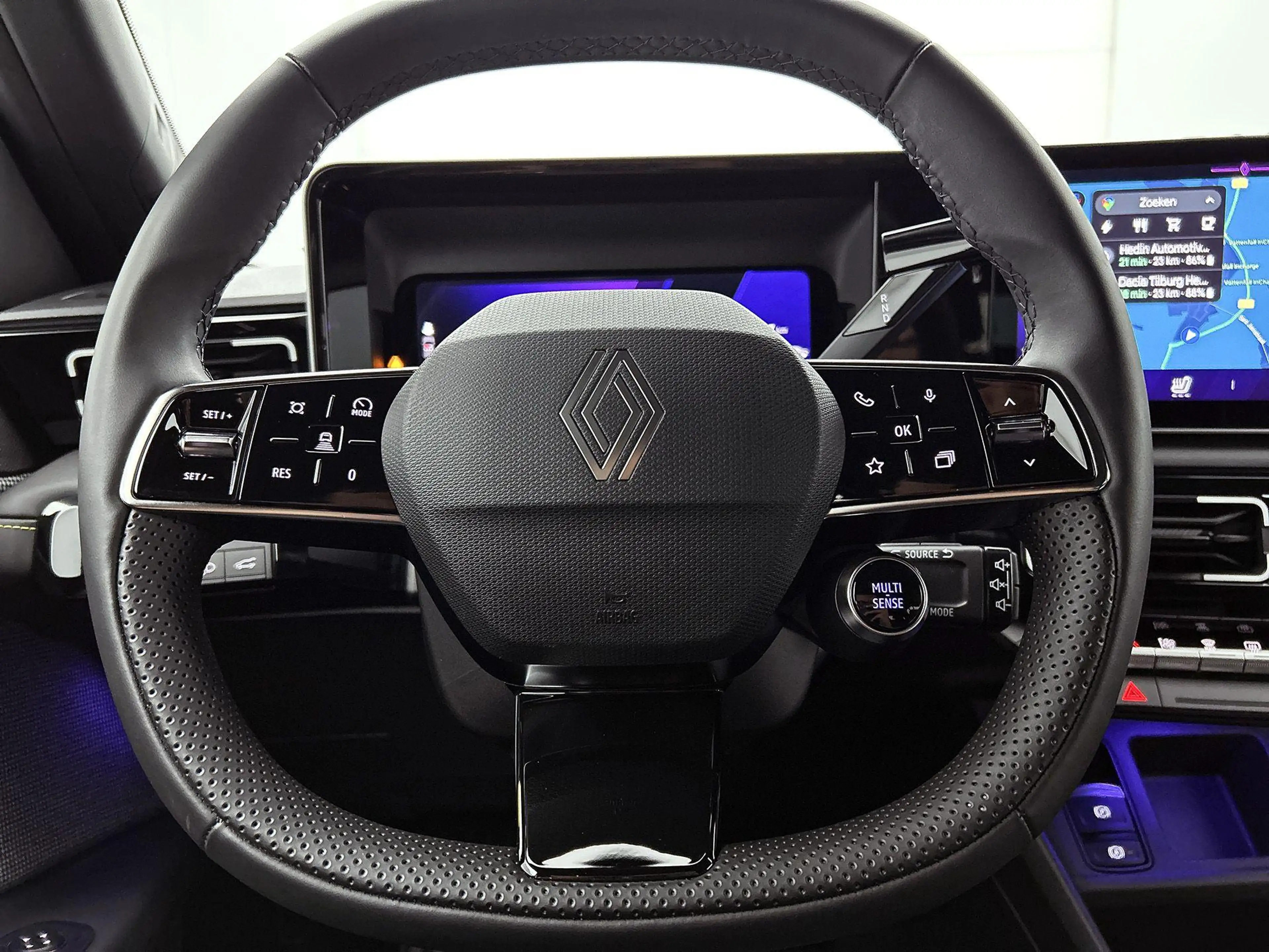 Renault R 4 comfort range iconic 52 kWh — photo 13