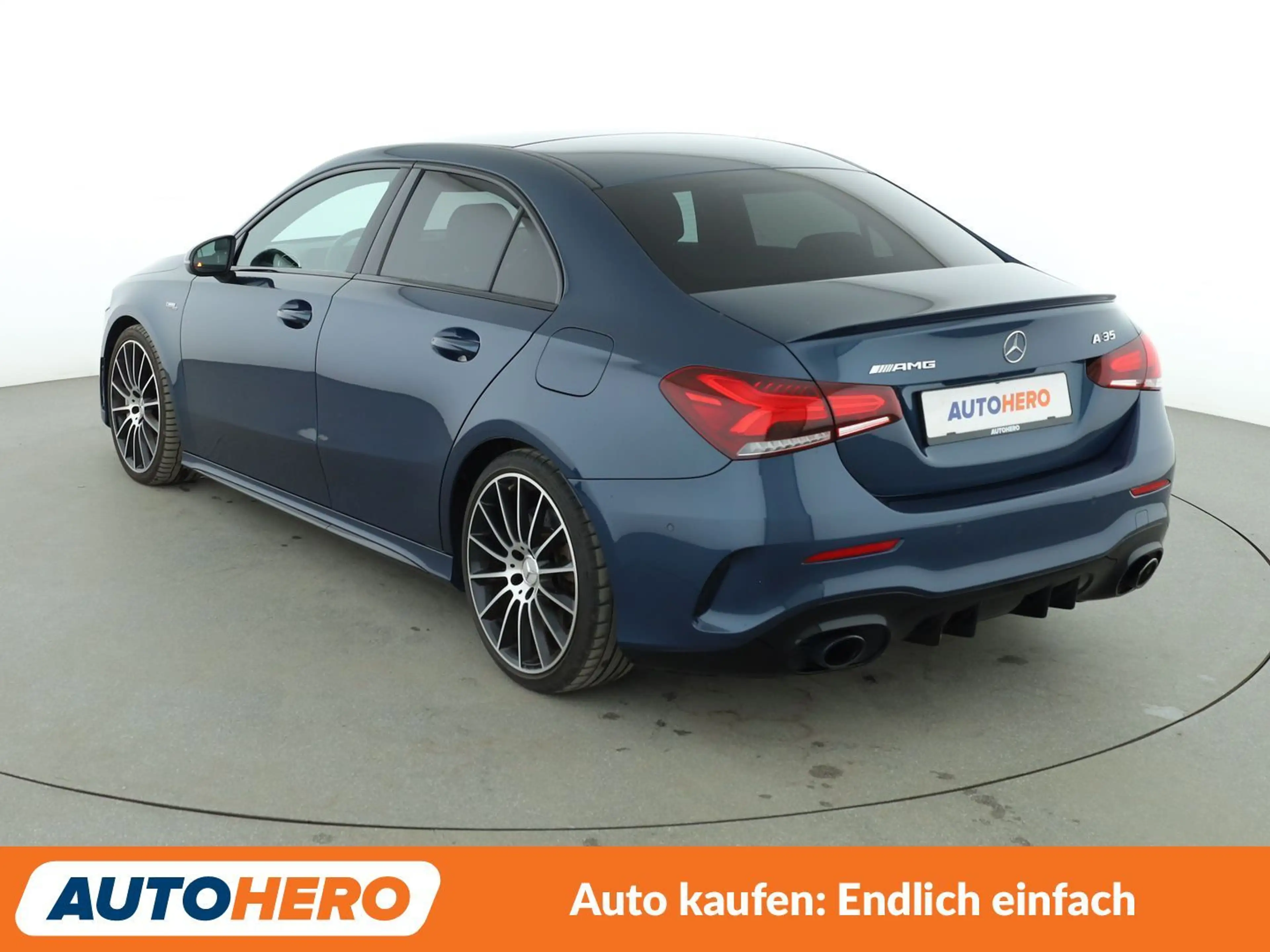 Mercedes-Benz A 35 AMG 4Matic Aut.*LED*NAVI*ACC*CAM*PDC*SHZ*KLIMA* — photo 4