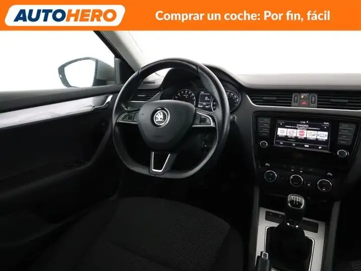 Škoda Octavia 1.6 TDI CR Ambition 2016, foto 14