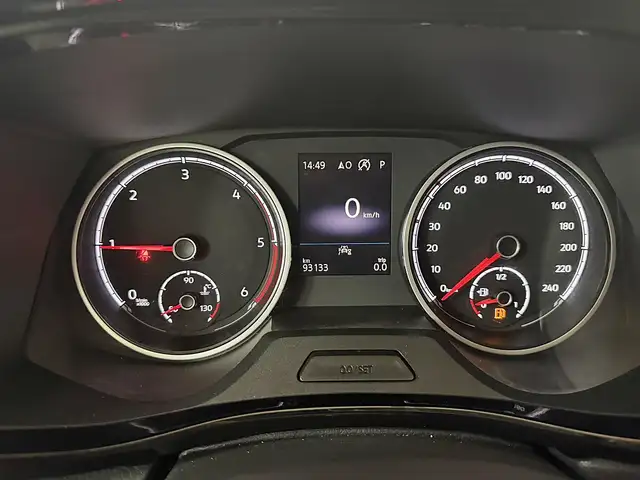 Volkswagen Multivan view 15
