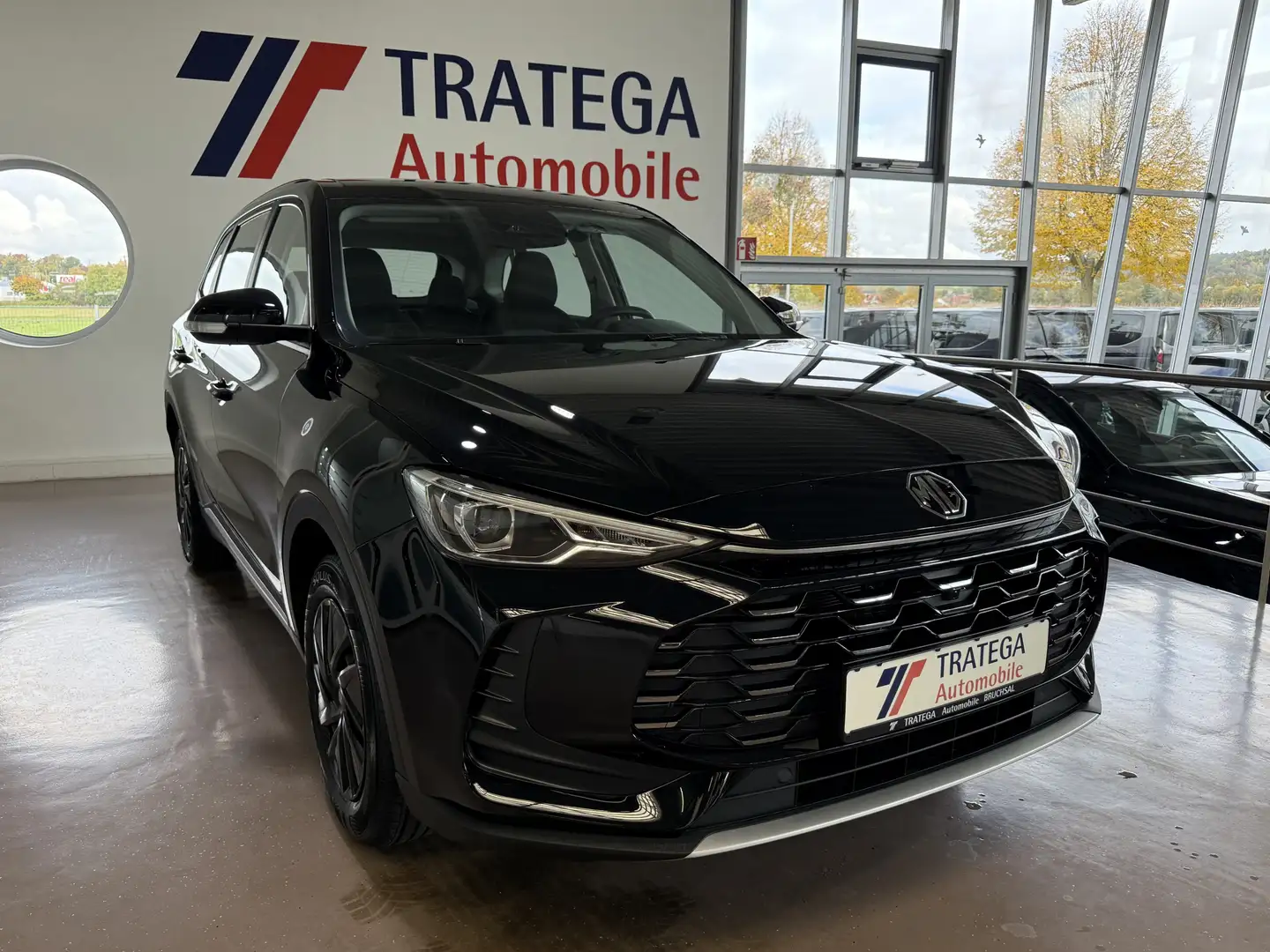 MG ZS 1.5 Standard Navi Kamera PDC CarPlay Android Schwarz - 1