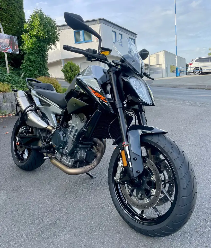 KTM 790 Duke