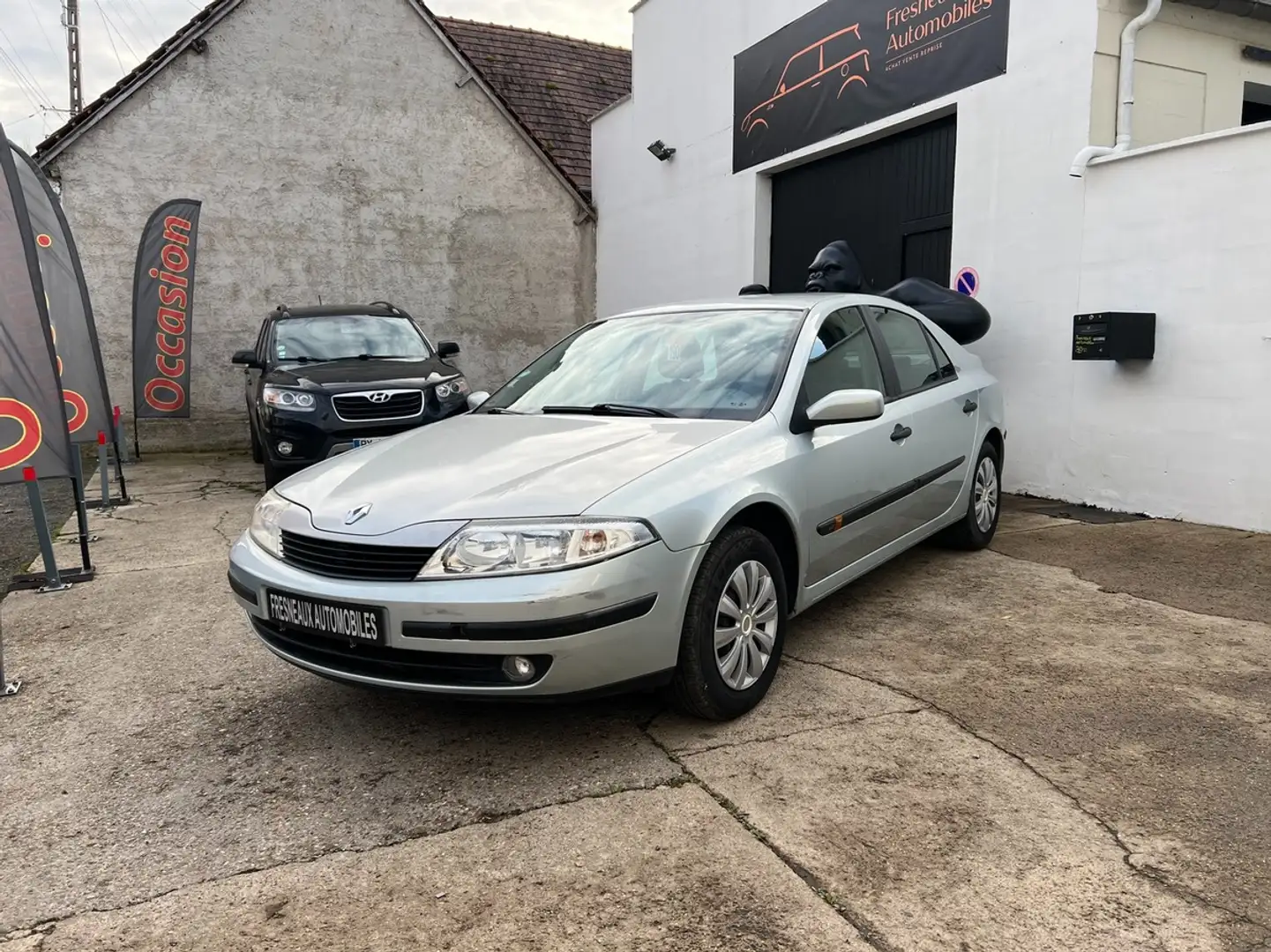 Renault Laguna II 1.9 DCI 100 AUTHENTIQUE Grau - 1