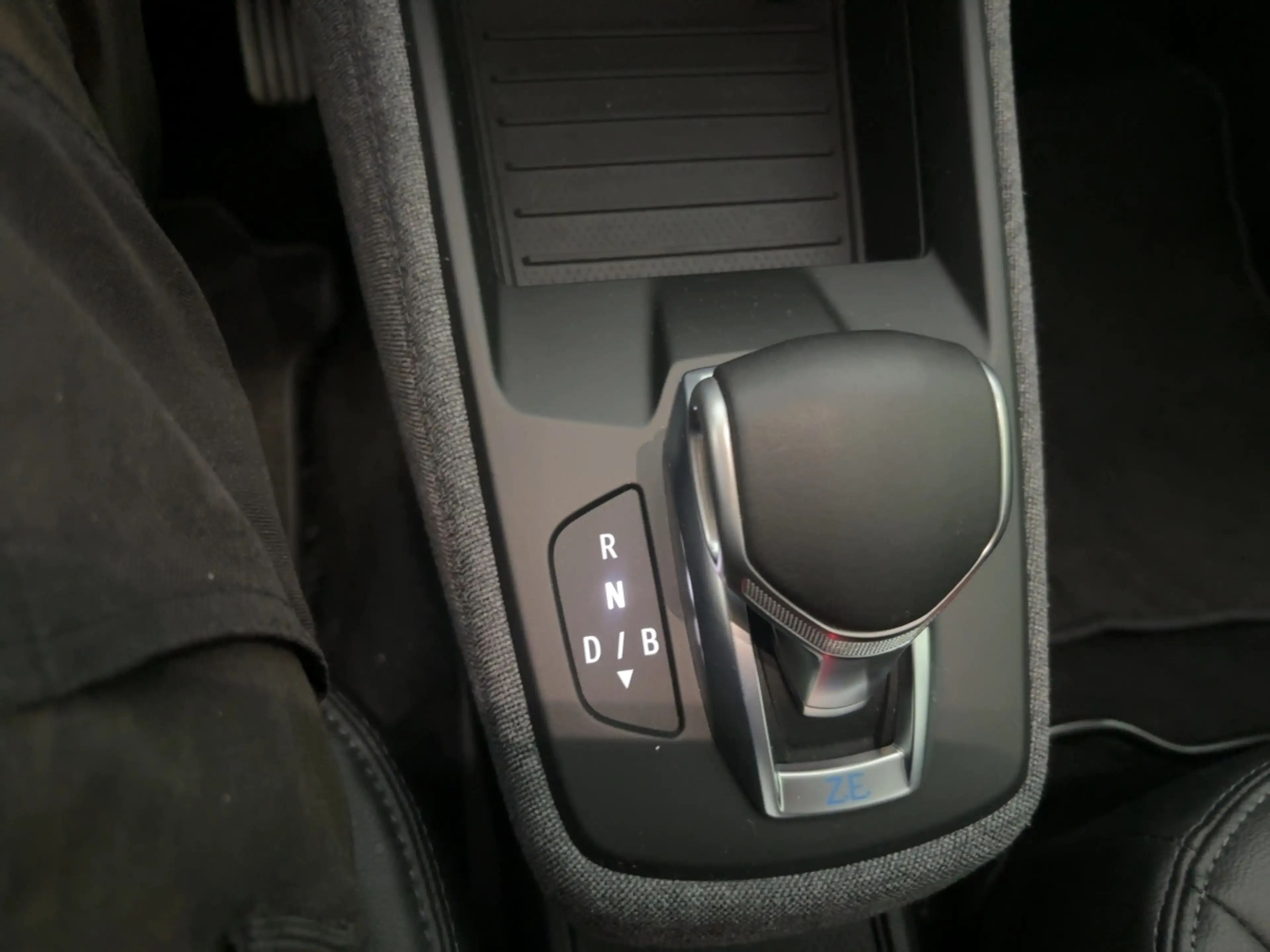 Renault ZOE R110 Experience Z.E. 50 Mietbatterie SHZ — photo 20