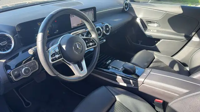 Mercedes-Benz A-Class view 8