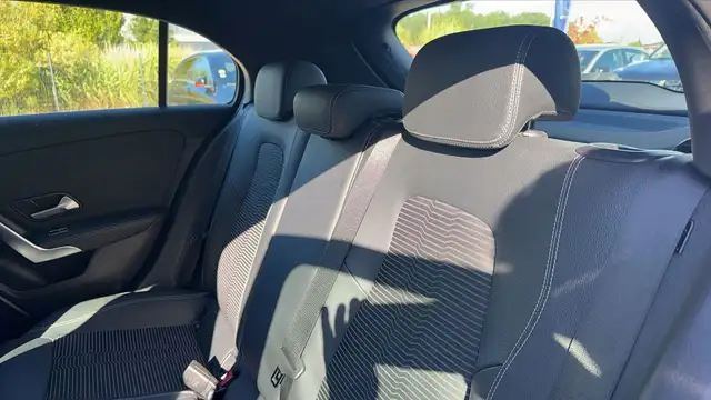 Mercedes-Benz A-Class view 9