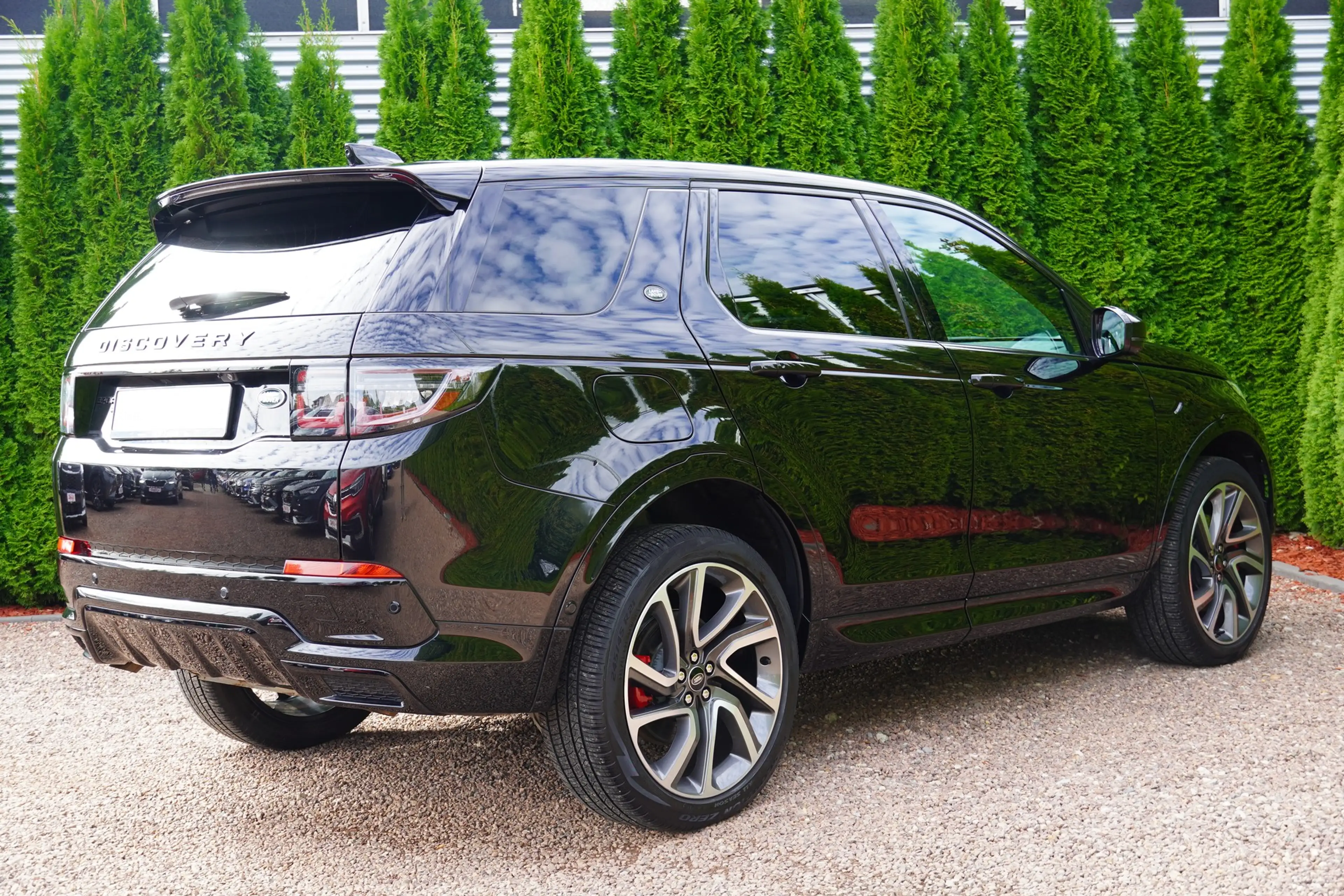 Land Rover Discovery Sport 2.0 R-Dynamic 4x4 LED AHK 360° — photo 7