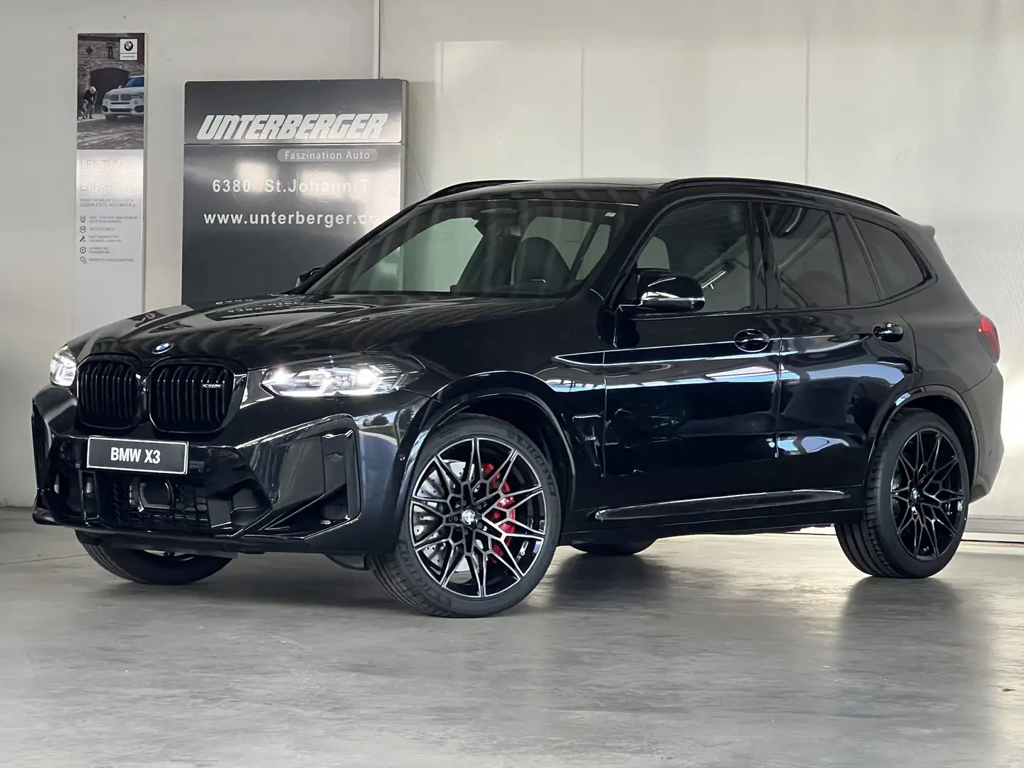 BMW X3 M Competition Paket  verfügbar ab: 18.06.2024 Black - 1