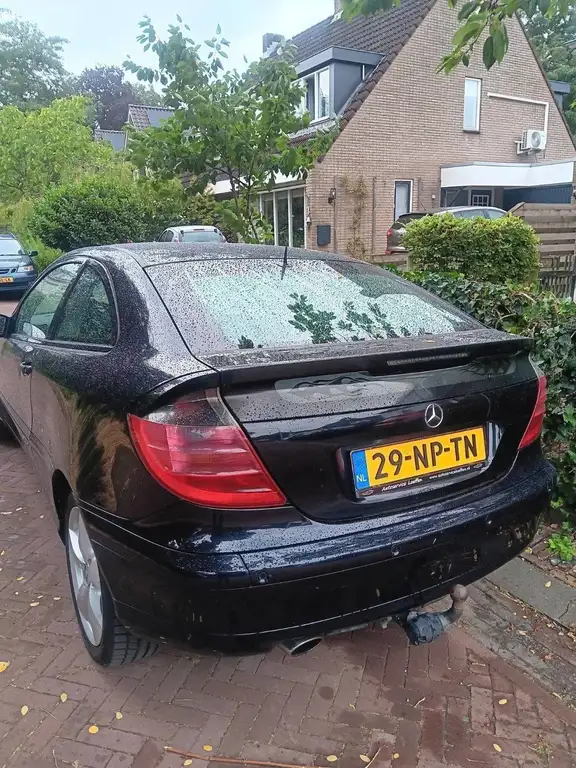 Mercedes-Benz C 200 2004 из Европы — купить под ключ