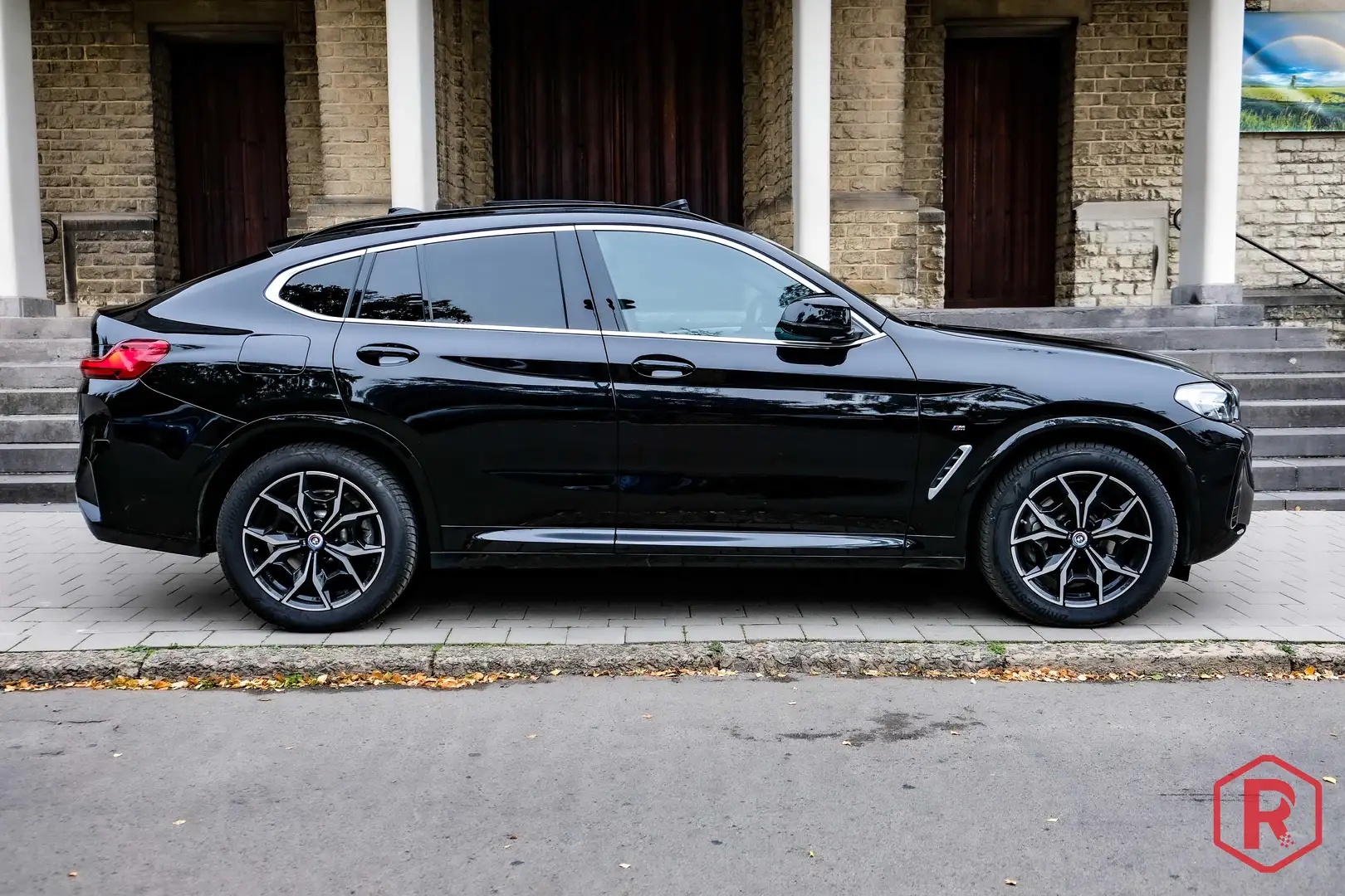 BMW X4 30d M Sport 6cilinders Pano ACC Trekhaak Garantie Schwarz - 2