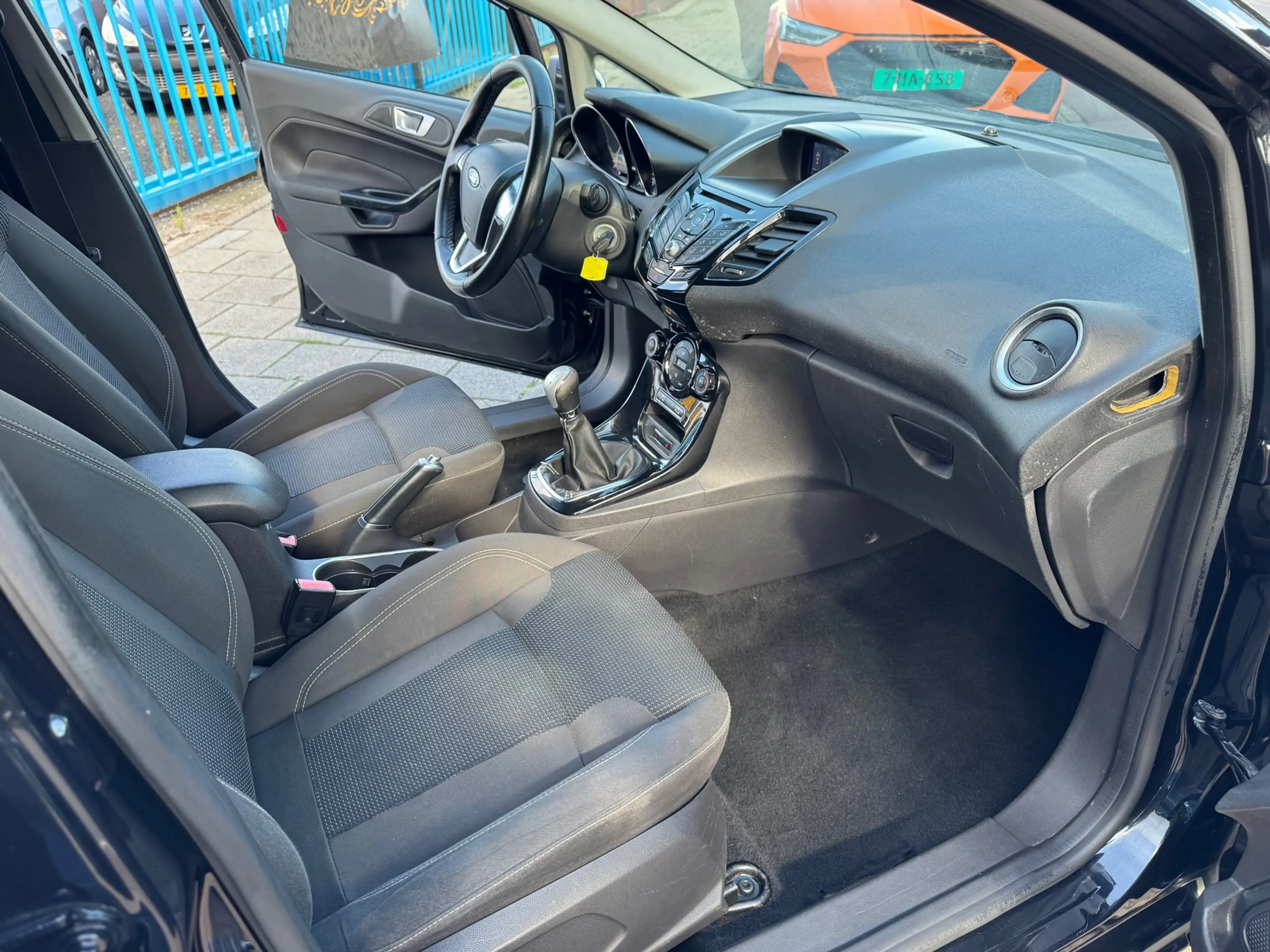 Ford Fiesta 1.0 EcoBoost Titanium Clima Elek Pakket Pdc Lmv — photo 14