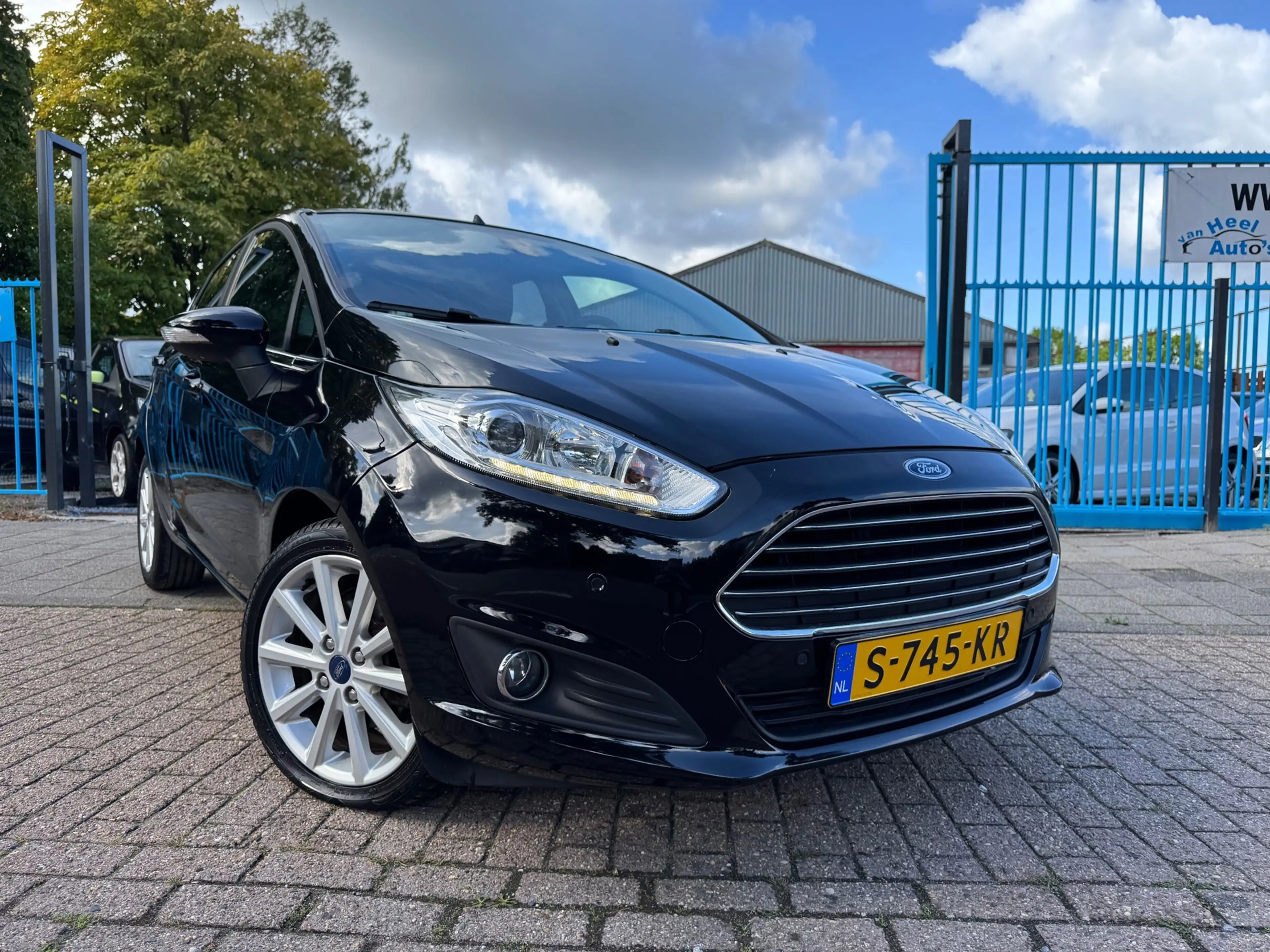 Ford Fiesta 1.0 EcoBoost Titanium Clima Elek Pakket Pdc Lmv — photo 2