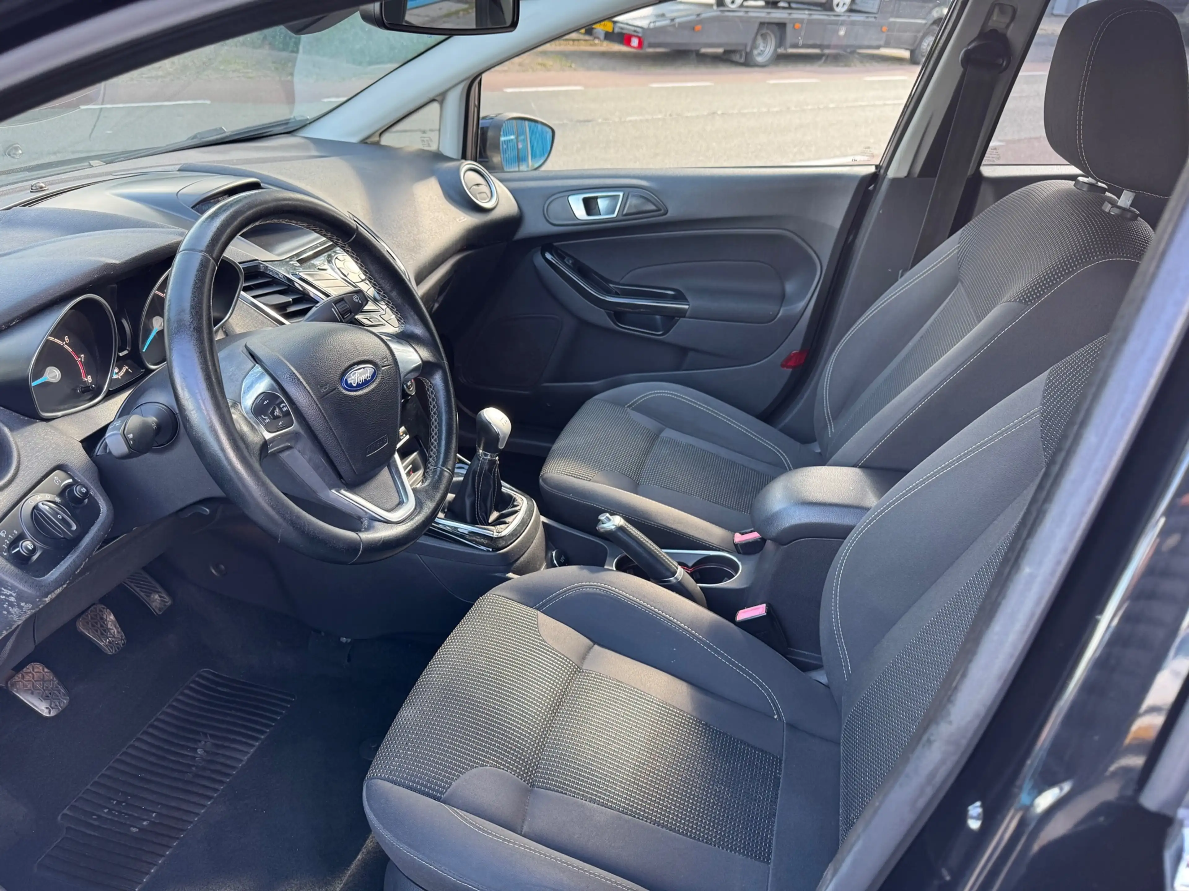 Ford Fiesta 1.0 EcoBoost Titanium Clima Elek Pakket Pdc Lmv — photo 13