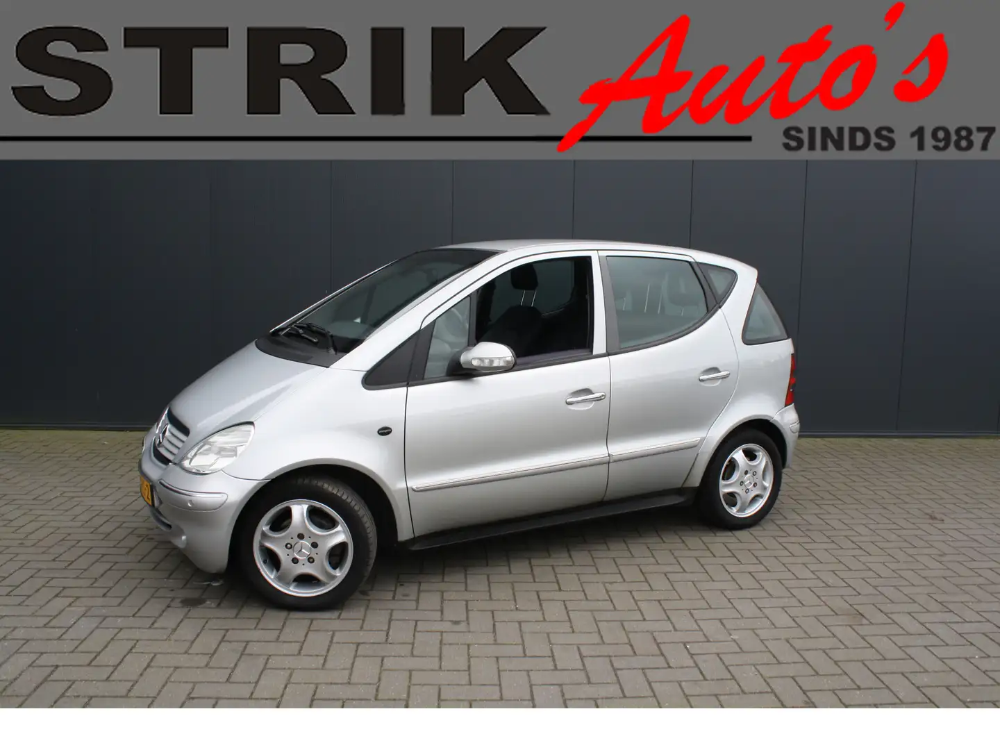 Mercedes-Benz A 160 Elegance - AUTOMAAT - AIRCO - LEDER - PDC VOOR EN Grijs - 1