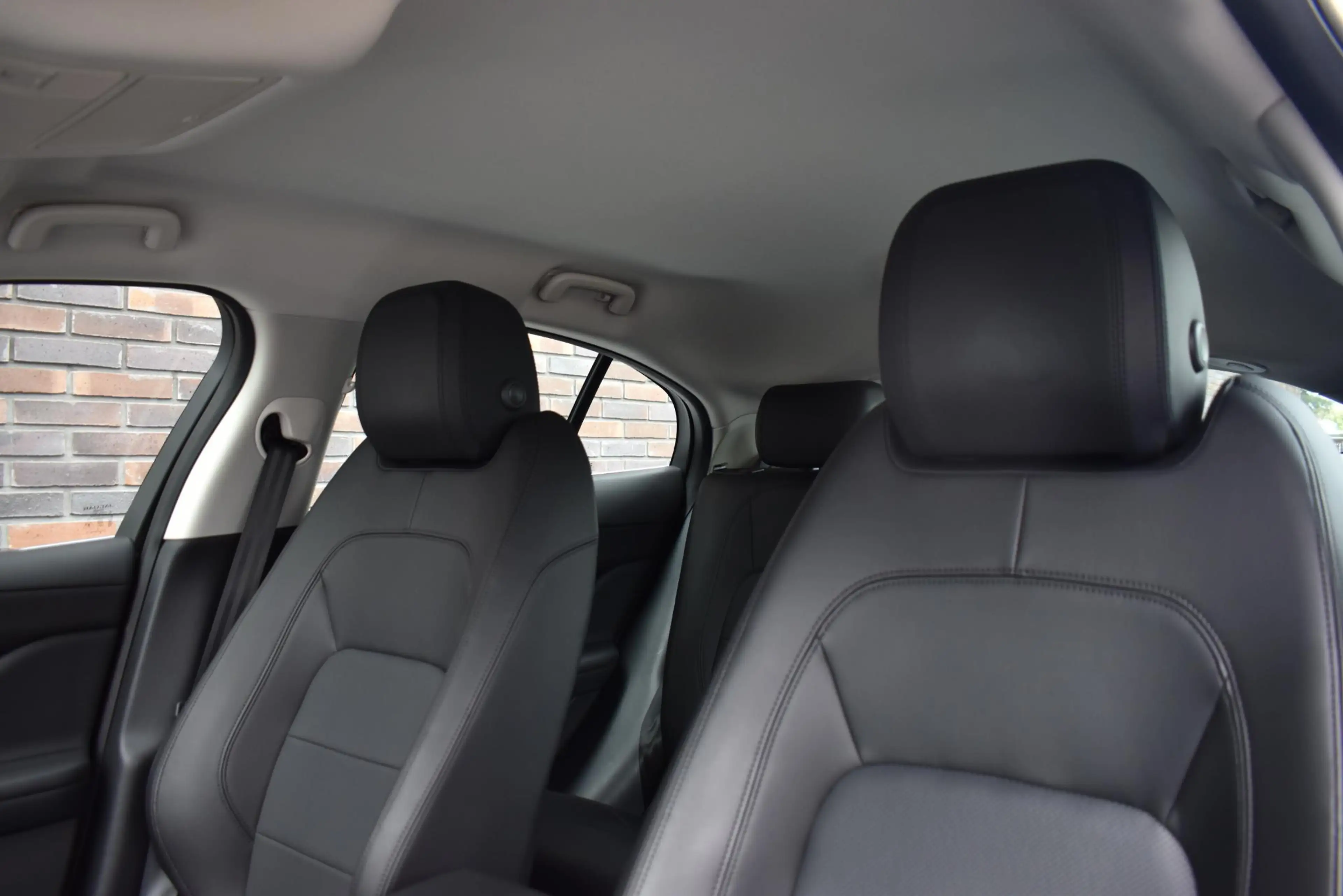 Jaguar I-Pace EV400 90KWH ECC LEDER NAVI CRUISE — photo 18