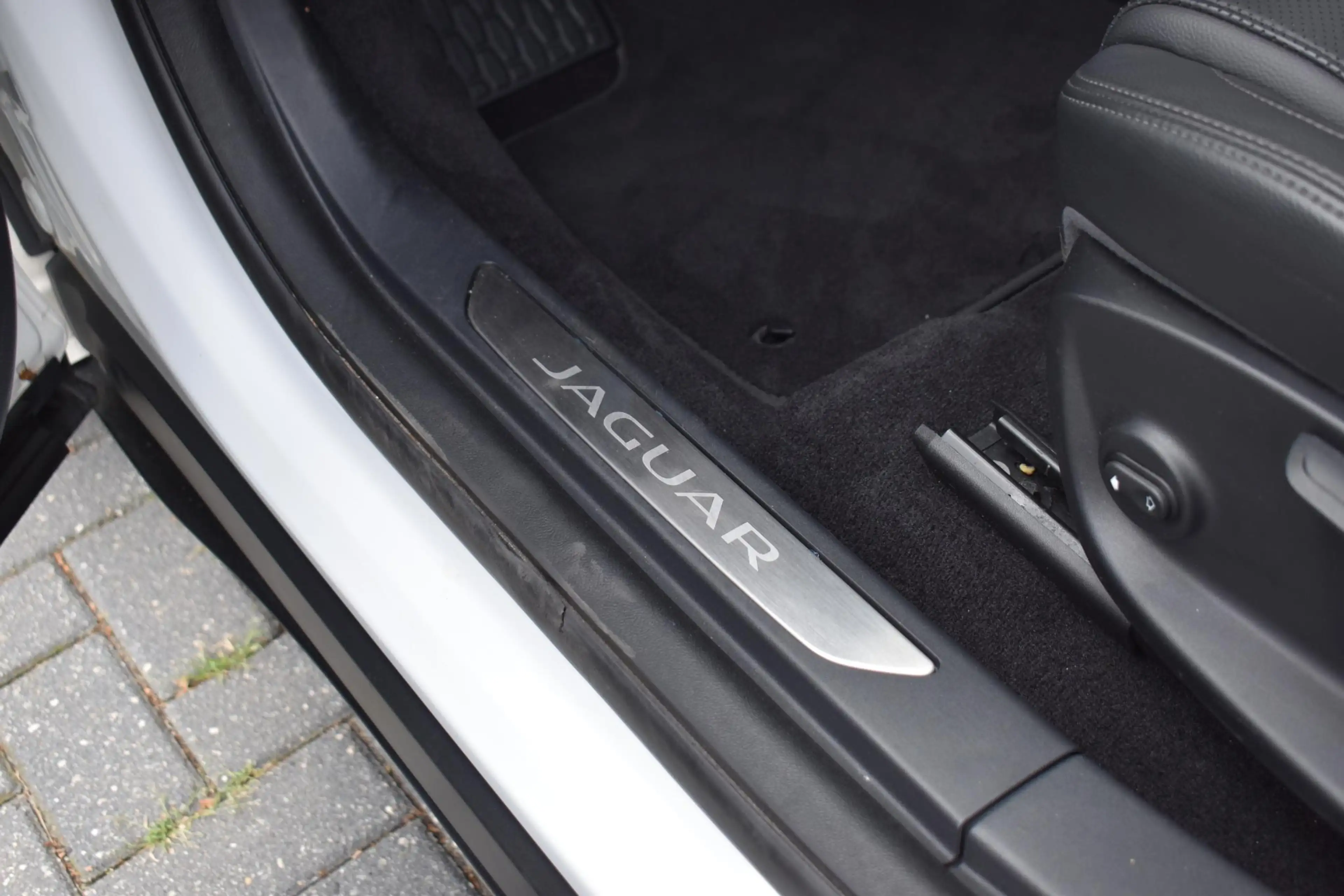 Jaguar I-Pace EV400 90KWH ECC LEDER NAVI CRUISE — photo 16