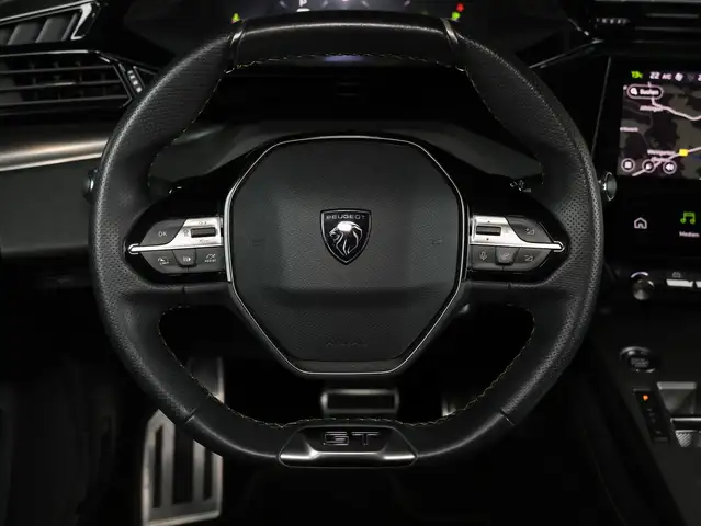Peugeot 308 view 12