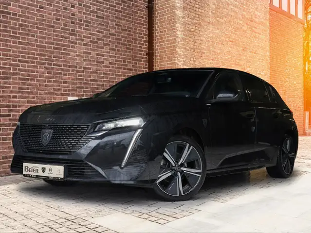 Peugeot 308 view 2
