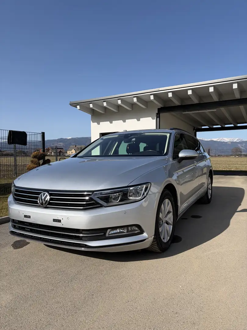 Volkswagen Passat Variant Passat Variant Comfortline 2,0 TDI SCR DSG Comfort Silber - 1