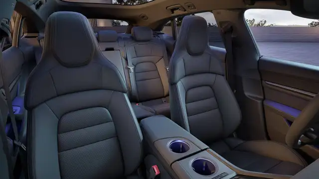Porsche Taycan view 29