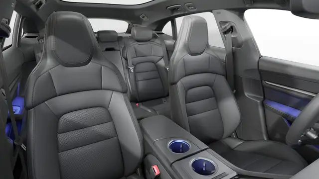 Porsche Taycan view 19