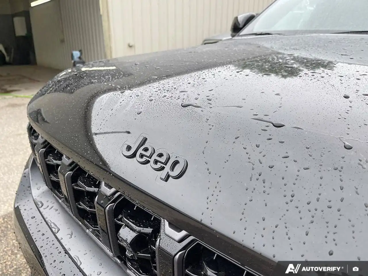 Jeep Grand Cherokee photo Jeep Grand Cherokee