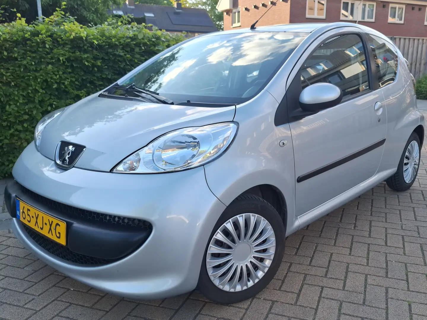 Peugeot 107 107 1.0-12V XS Ezüst - 1