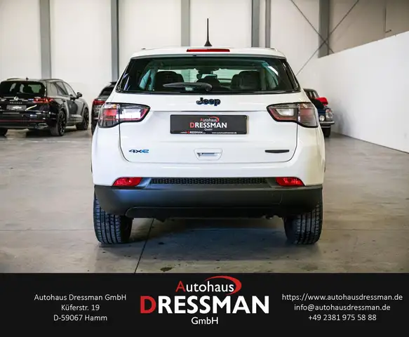 Jeep Compass view 6