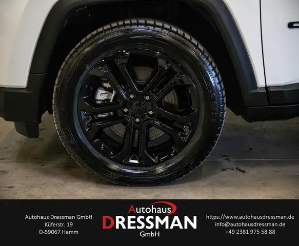 Jeep Compass view 8