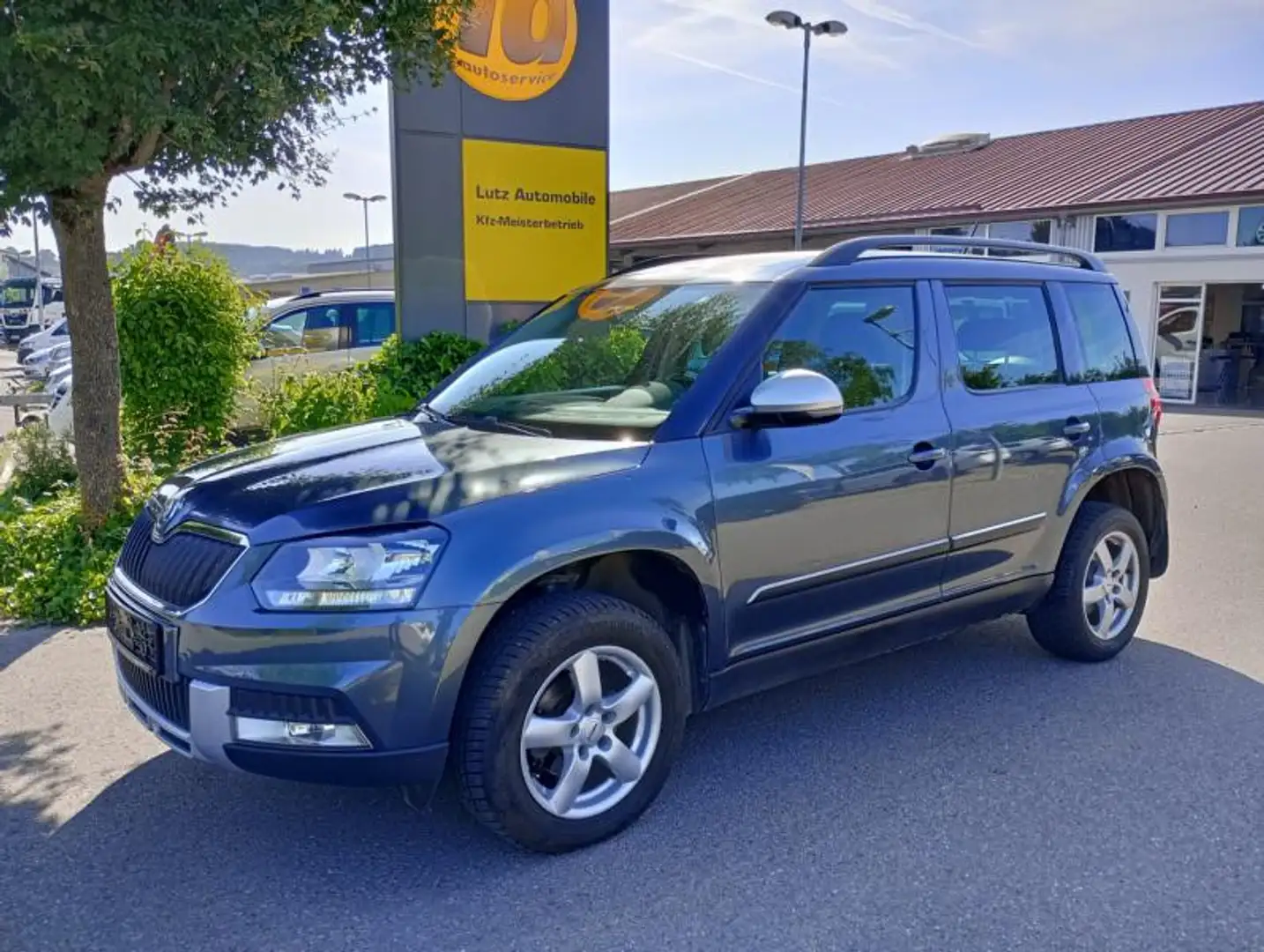 Skoda Yeti Ambition 4x4 Diesel Grijs - 1