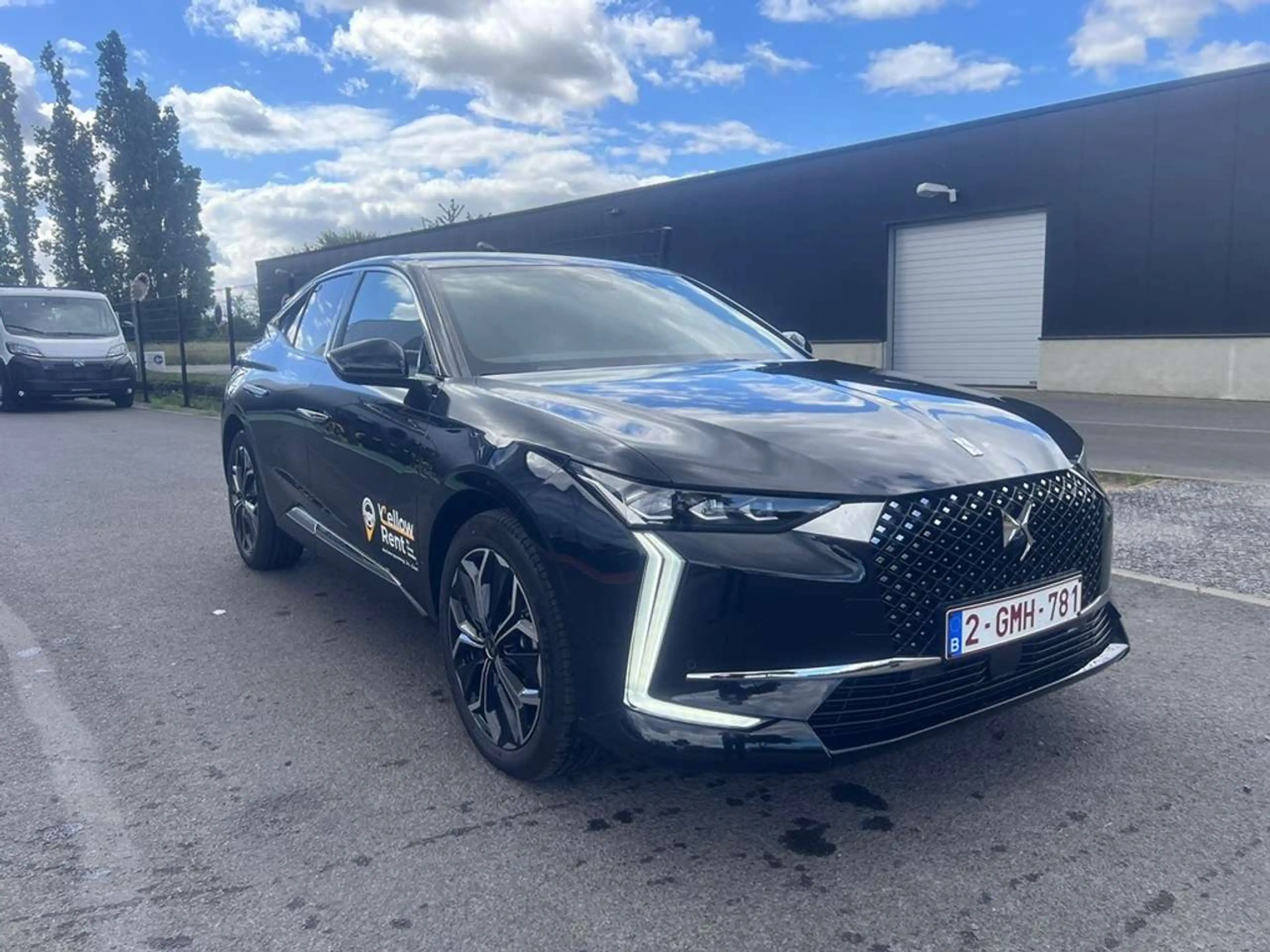 DS Automobiles DS 4 RIVOLI E-TENSE 225 — photo 3