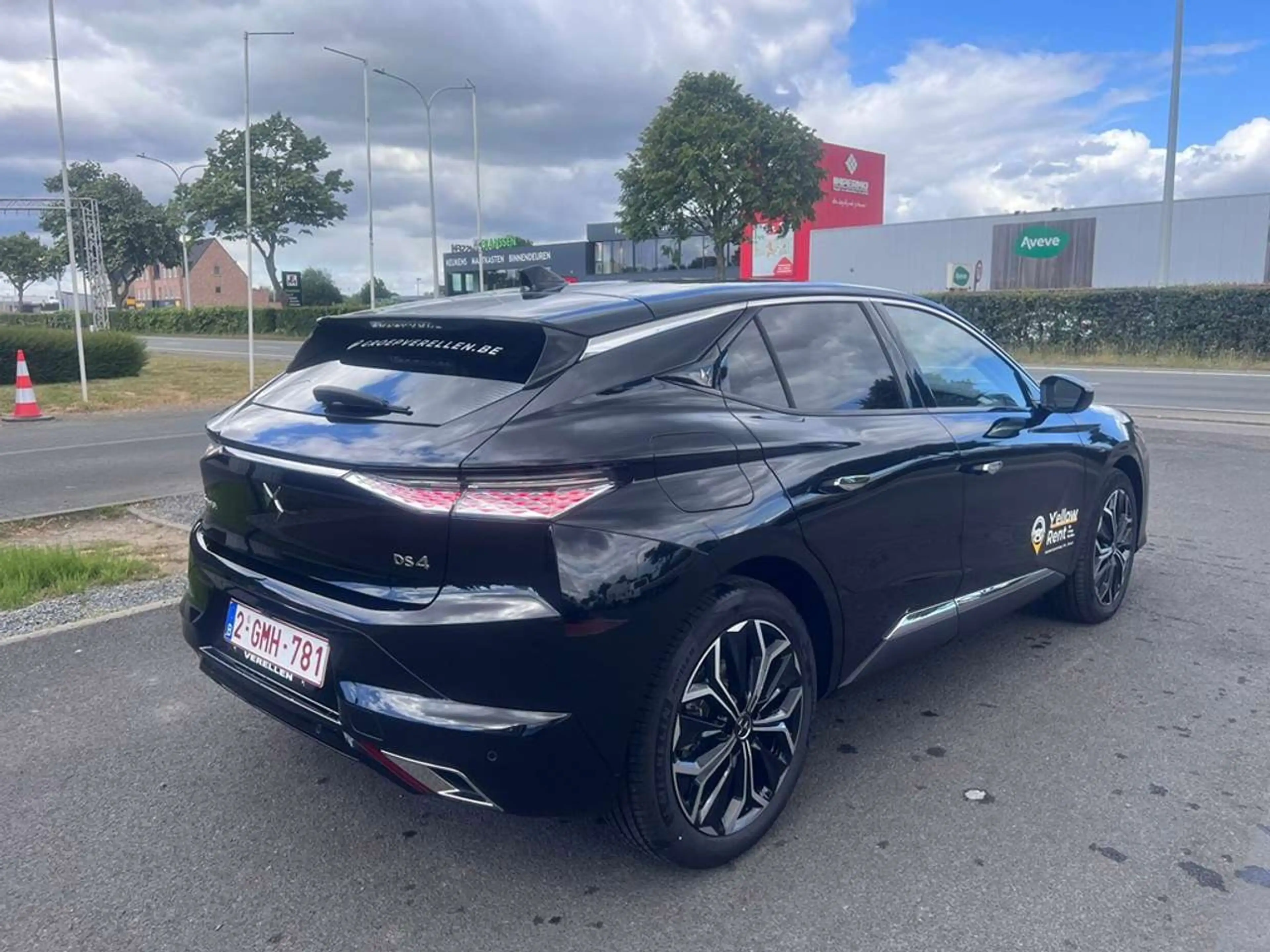 DS Automobiles DS 4 RIVOLI E-TENSE 225 — photo 5